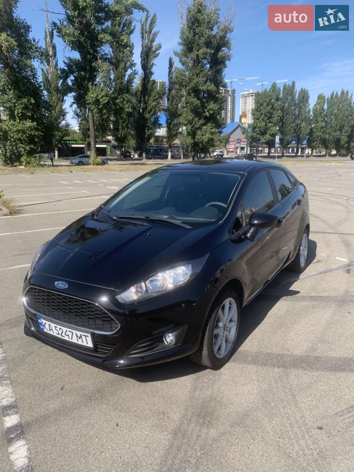 Ford Fiesta 2018 VIN 3FADP4BJXKM120260 фото оголошення 9 з 13