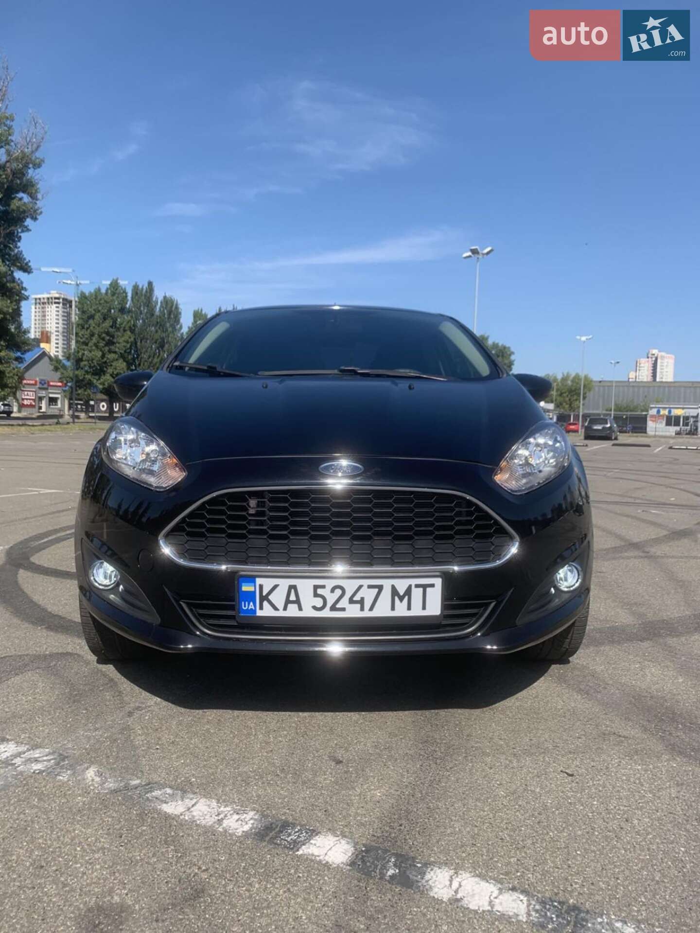 Ford Fiesta 2018 VIN 3FADP4BJXKM120260 фото оголошення 10 з 13