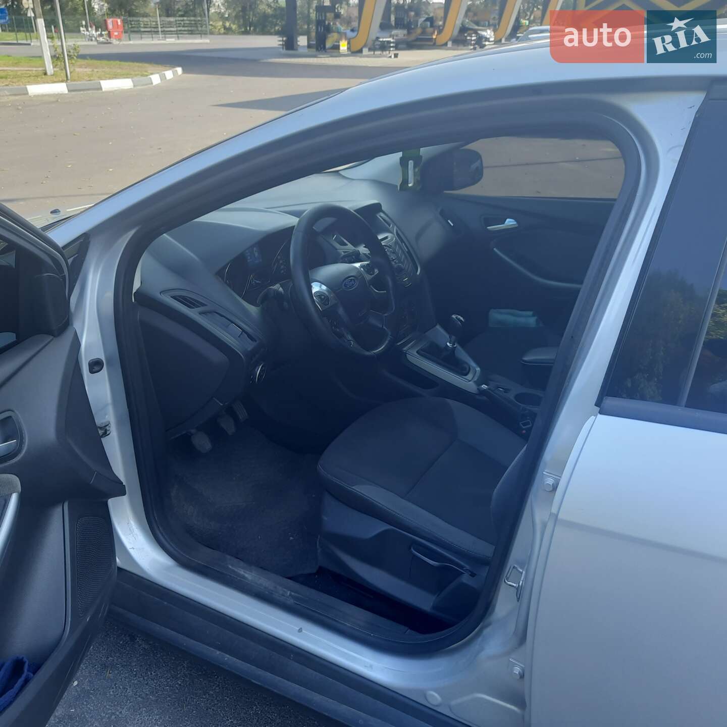 Ford Focus 2013 VIN WF0LXXGCBLDC63123 фото оголошення 11 з 15