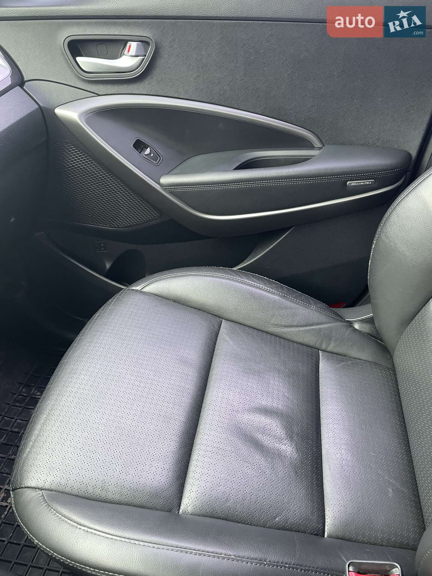 Hyundai Santa FE 2014 VIN KMHSW81UDFU366872 фото оголошення 8 з 10