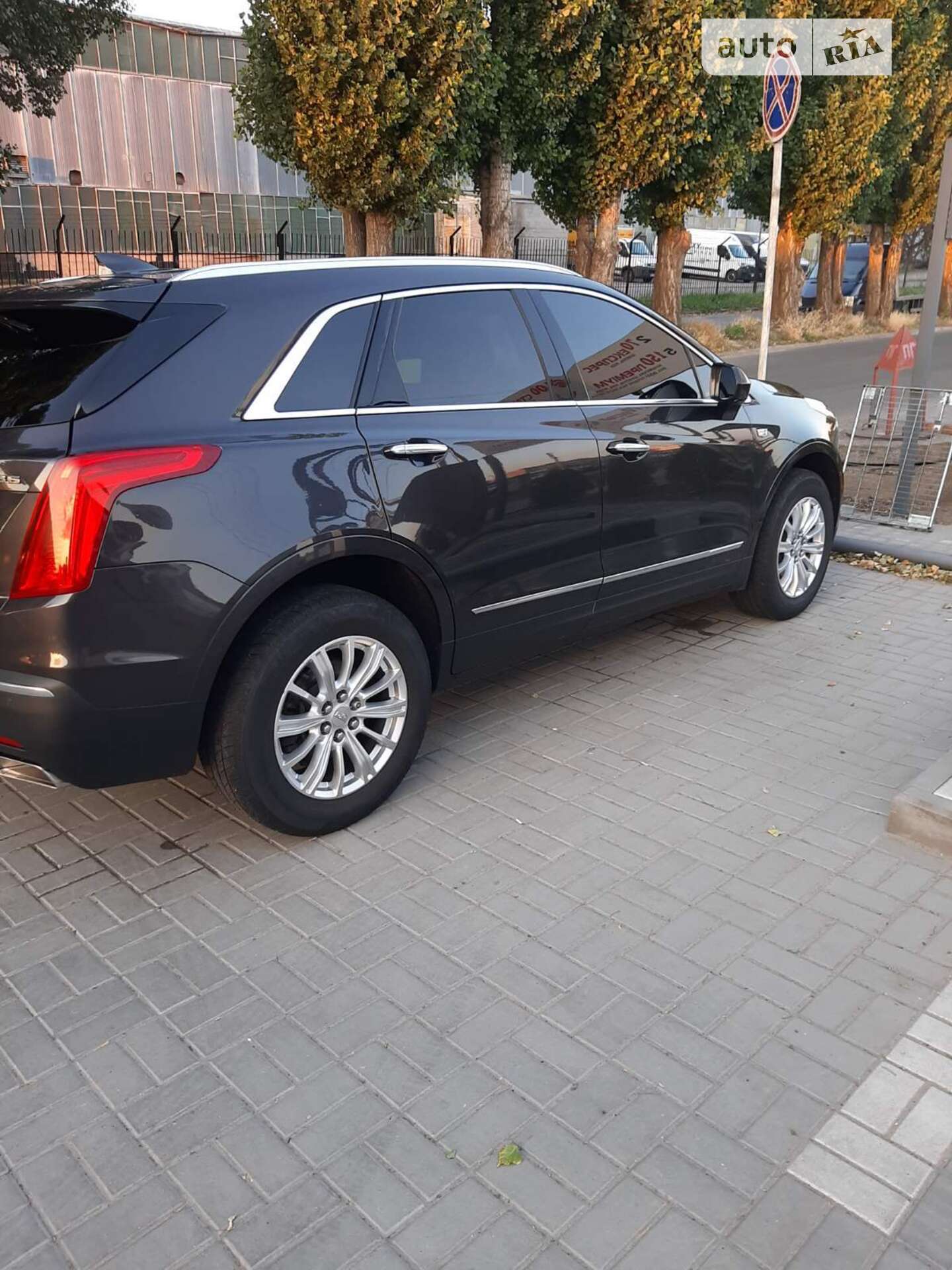 Cadillac XT5 2016 VIN 1GYKNARS6HZ189968 фото оголошення 5 з 9