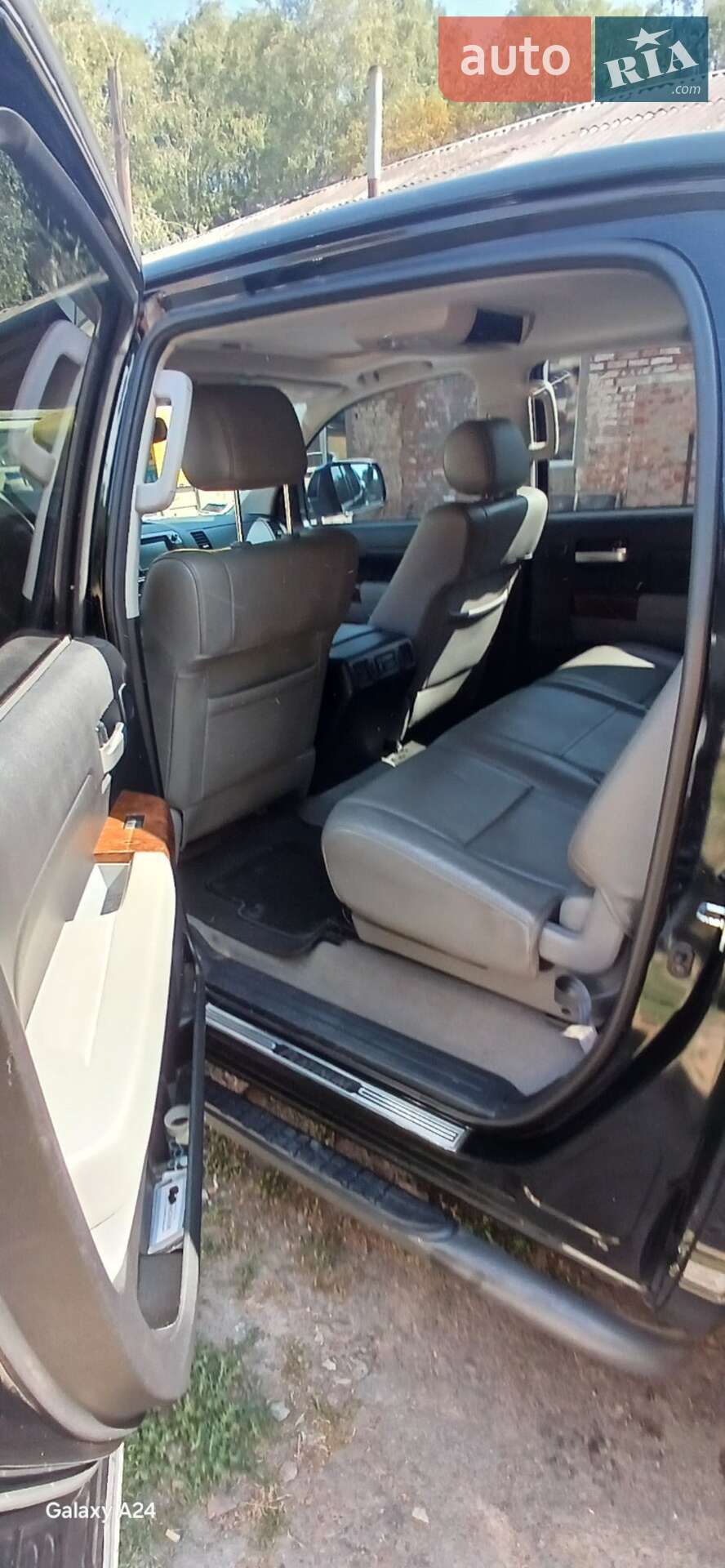 Toyota Tundra 2010 VIN 5TFHY5F10AX139210 фото оголошення 8 з 13