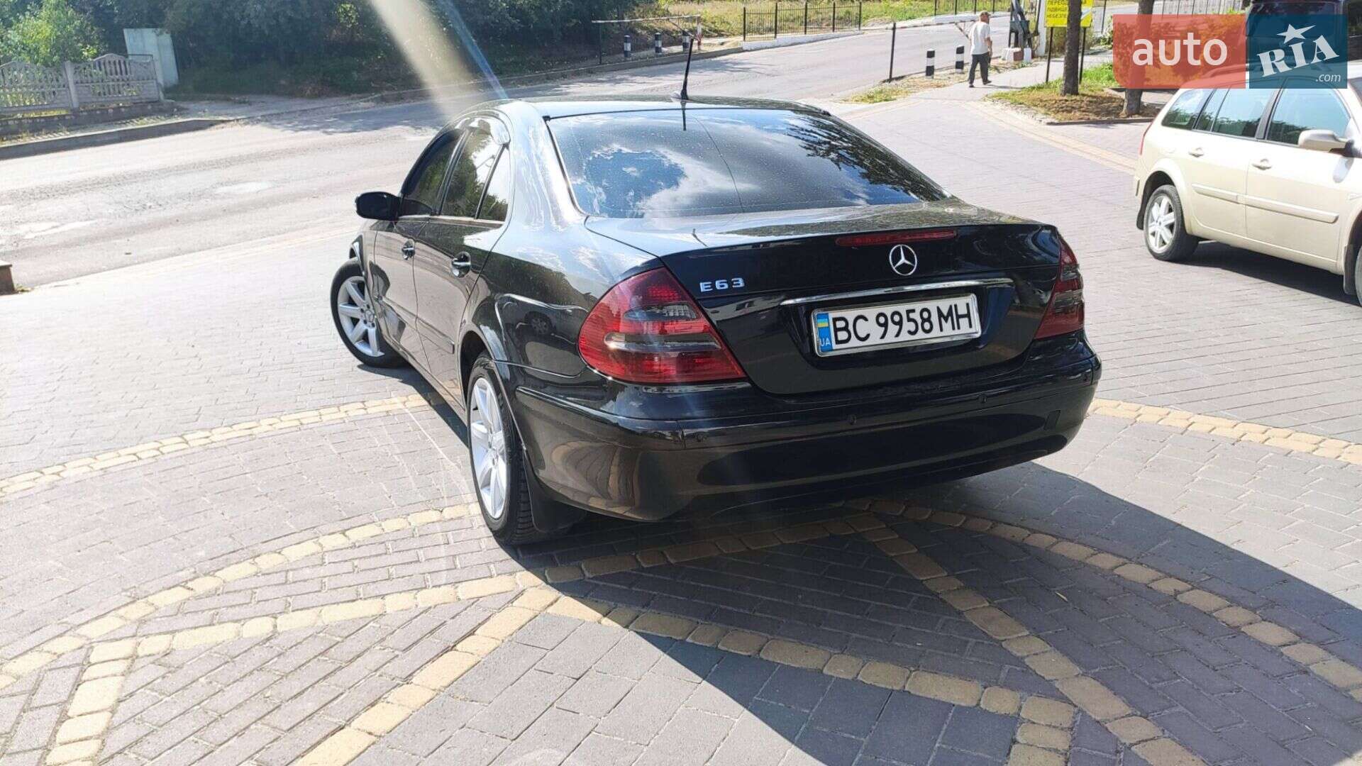 Mercedes-Benz E-Class 2003 VIN WDB2110061A439031 фото оголошення 16 з 51