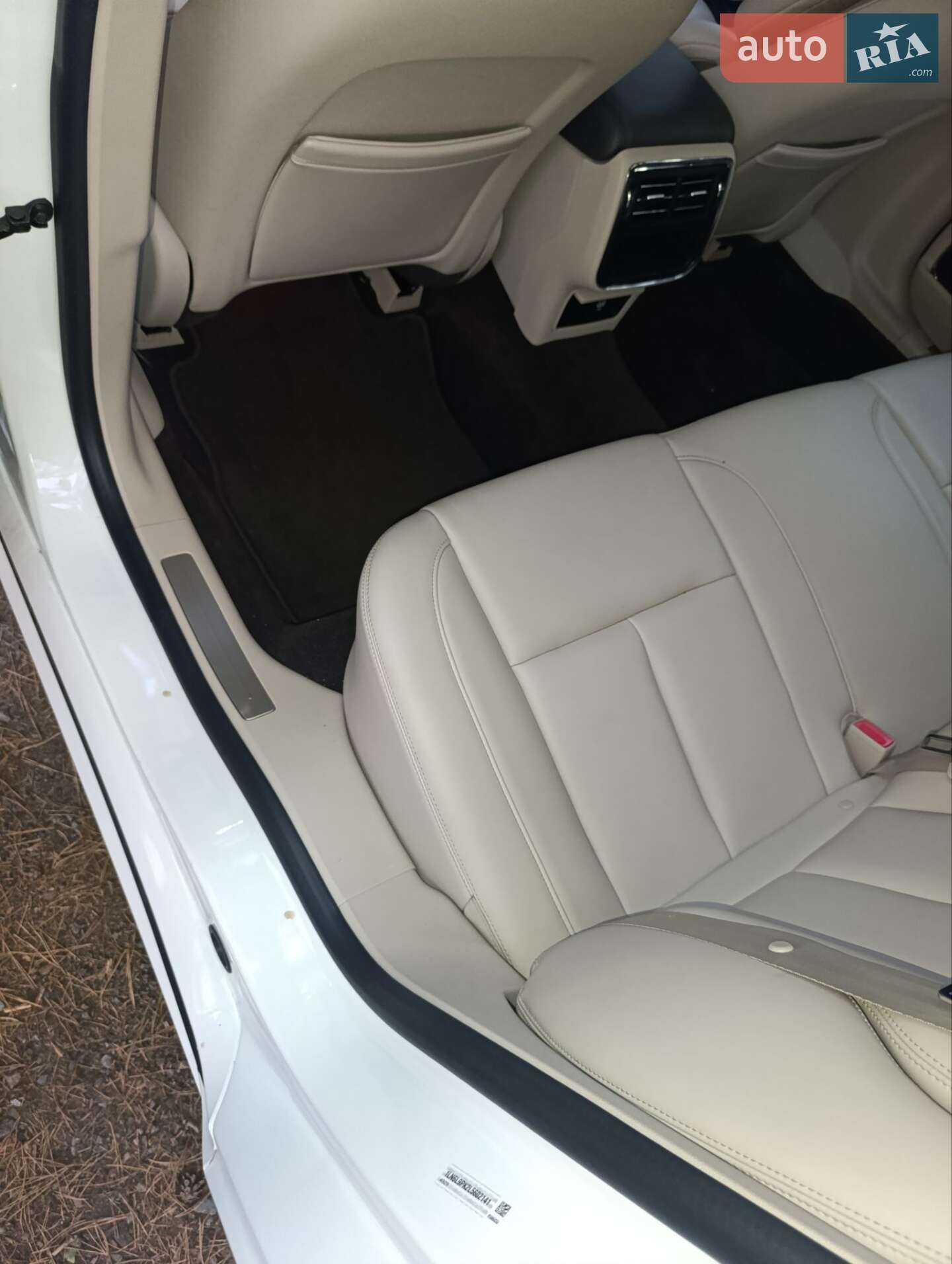 Lincoln Continental 2019 VIN 1LN6L9PK2L5602141 фото оголошення 20 з 36