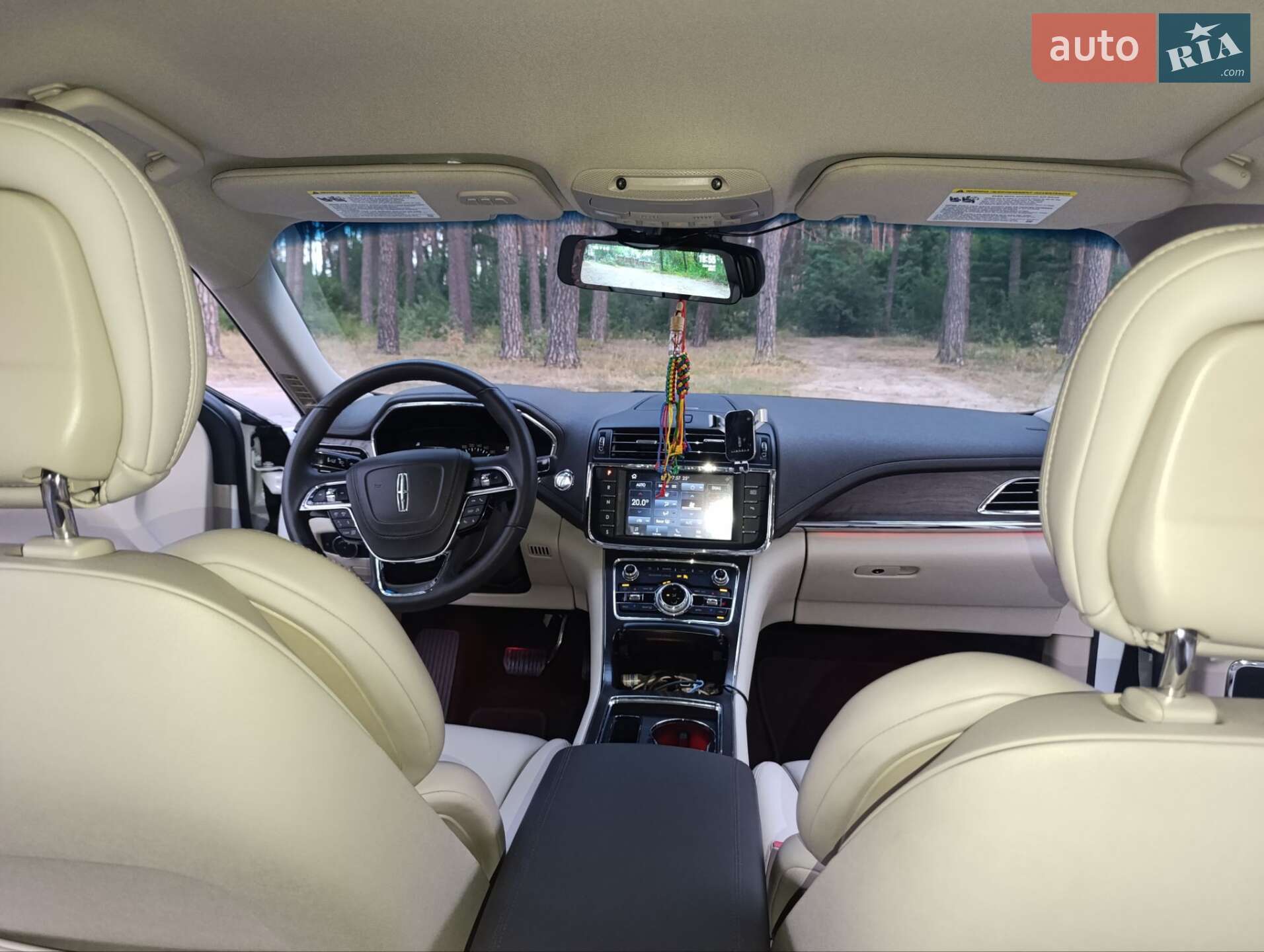 Lincoln Continental 2019 VIN 1LN6L9PK2L5602141 фото оголошення 32 з 36
