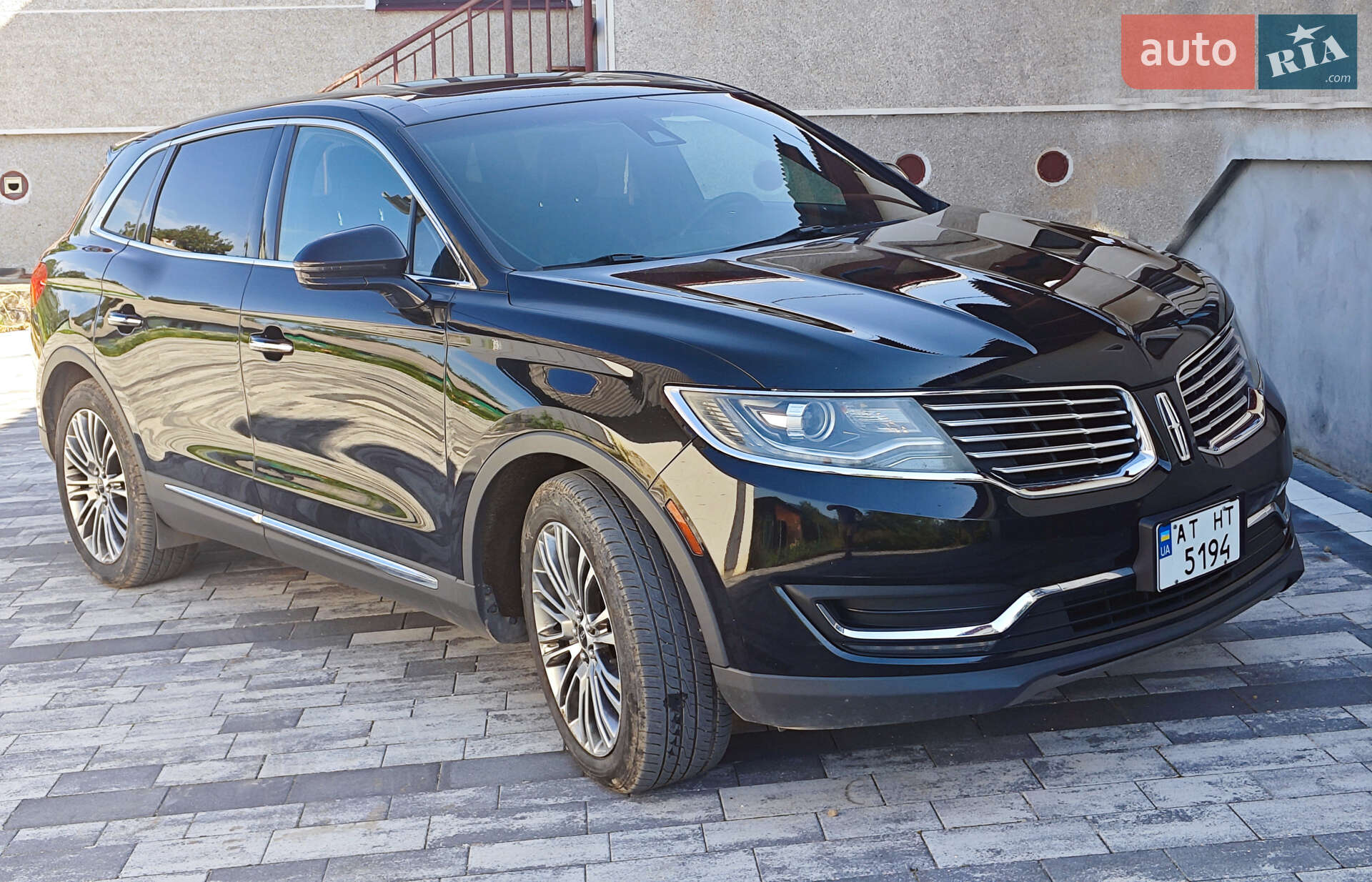 Lincoln MKX 2016 VIN 2LMTJ8LR2GBL63072 фото оголошення 2 з 21