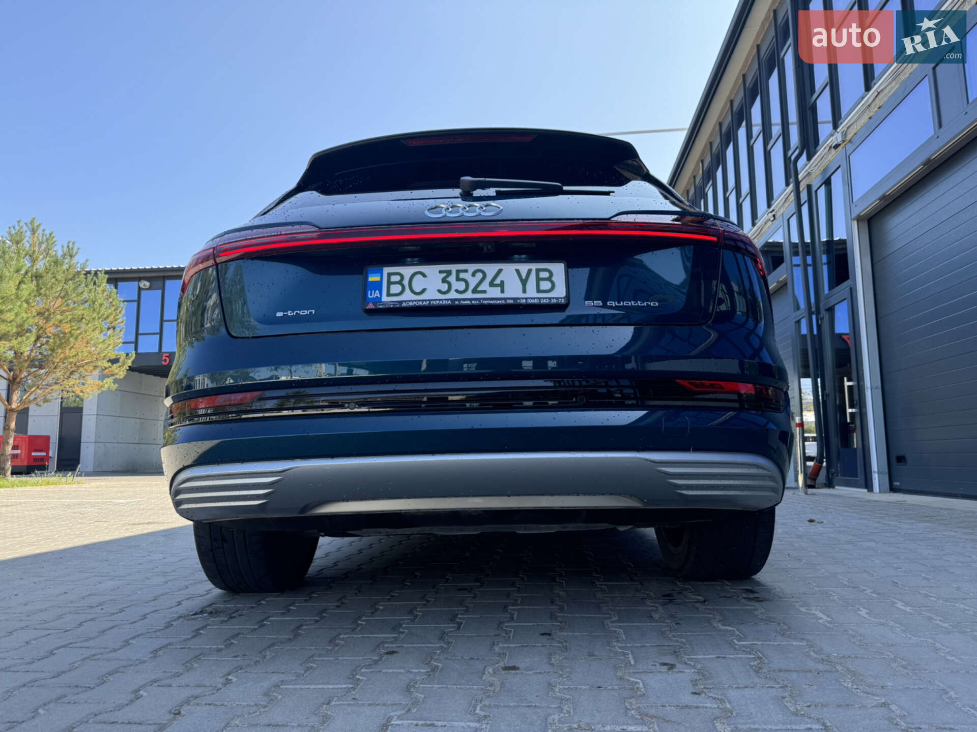 Audi e-tron 2020 VIN WAUZZZGE1LB039866 фото оголошення 10 з 18