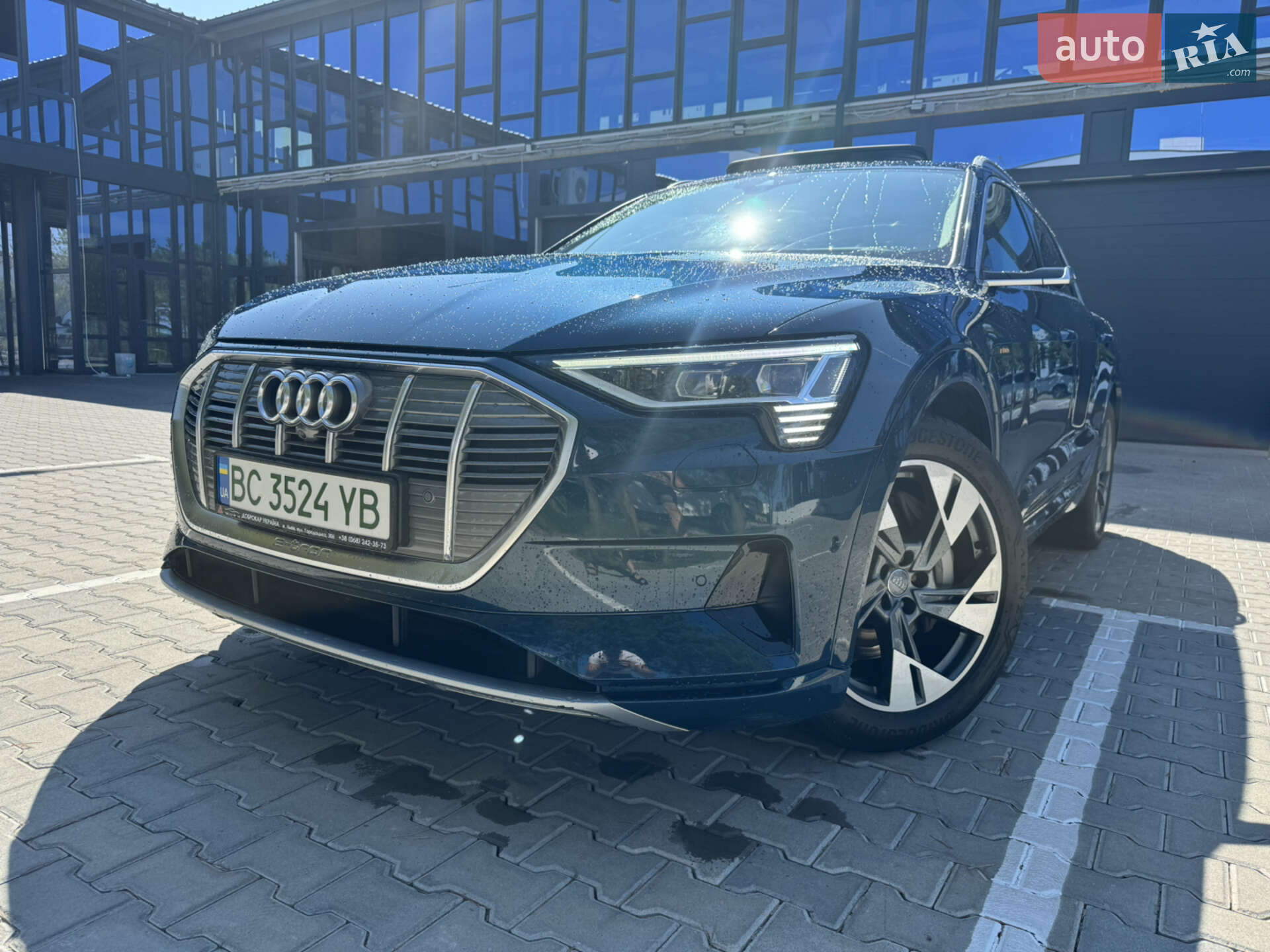 Audi e-tron 2020 VIN WAUZZZGE1LB039866 фото оголошення 6 з 18