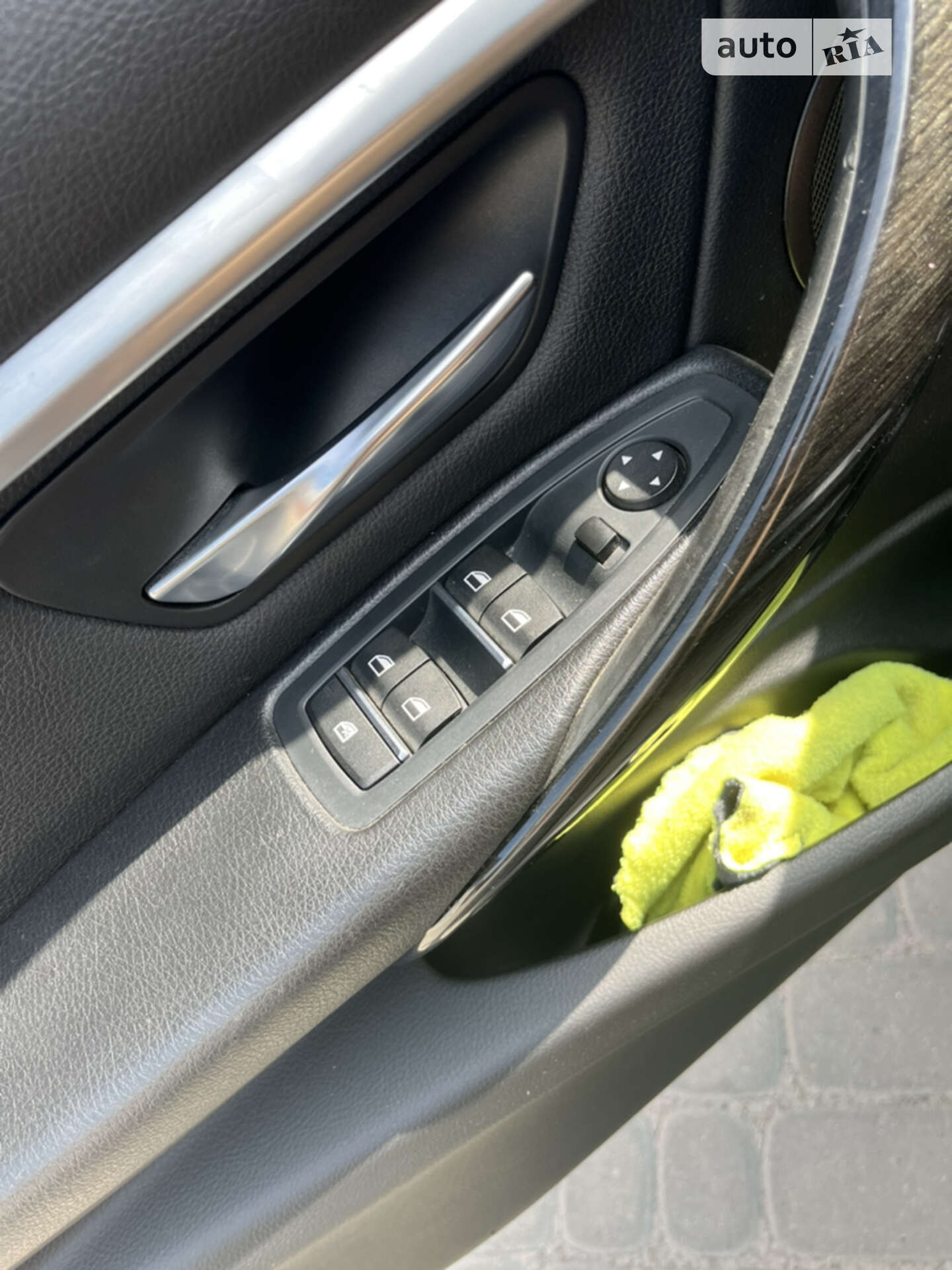 BMW 3 Series 2017 VIN WBA8A3C36HA066711 фото оголошення 10 з 13
