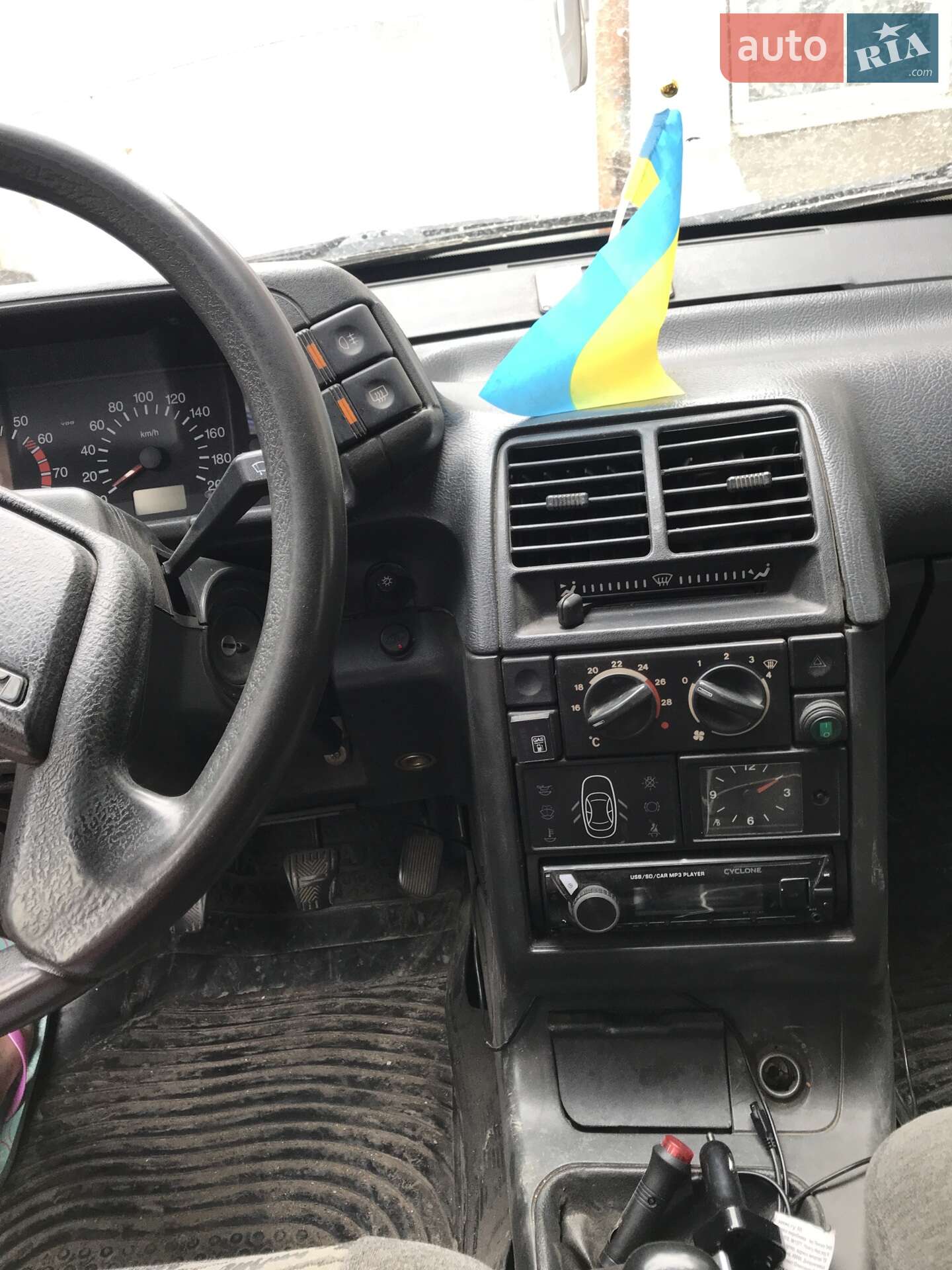 ВАЗ / Lada 2112 2005 VIN XTA21124050338258 фото оголошення 2 з 3