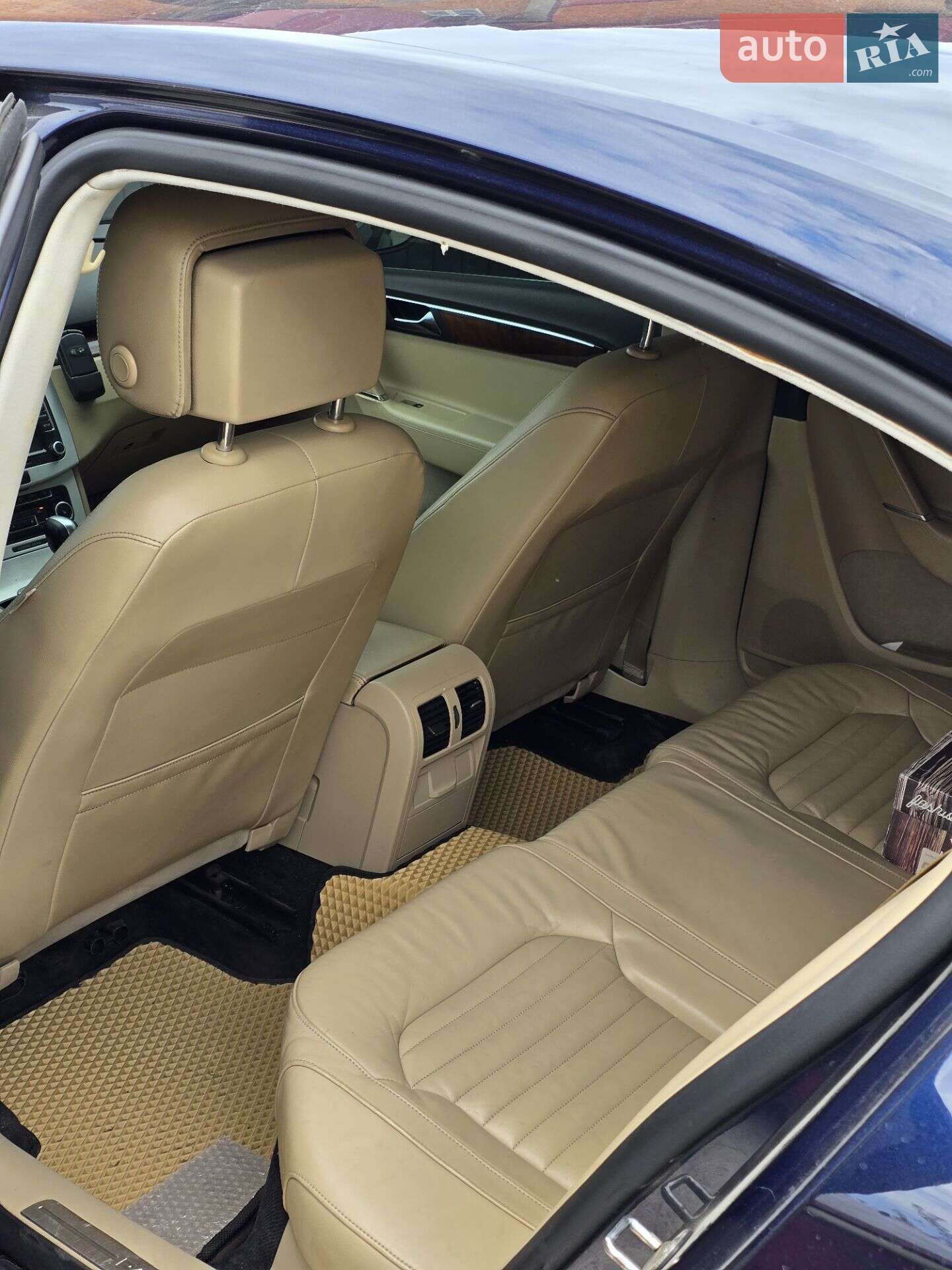 Volkswagen Passat 2011 VIN WVWZZZ3CZBP331253 фото оголошення 9 з 9