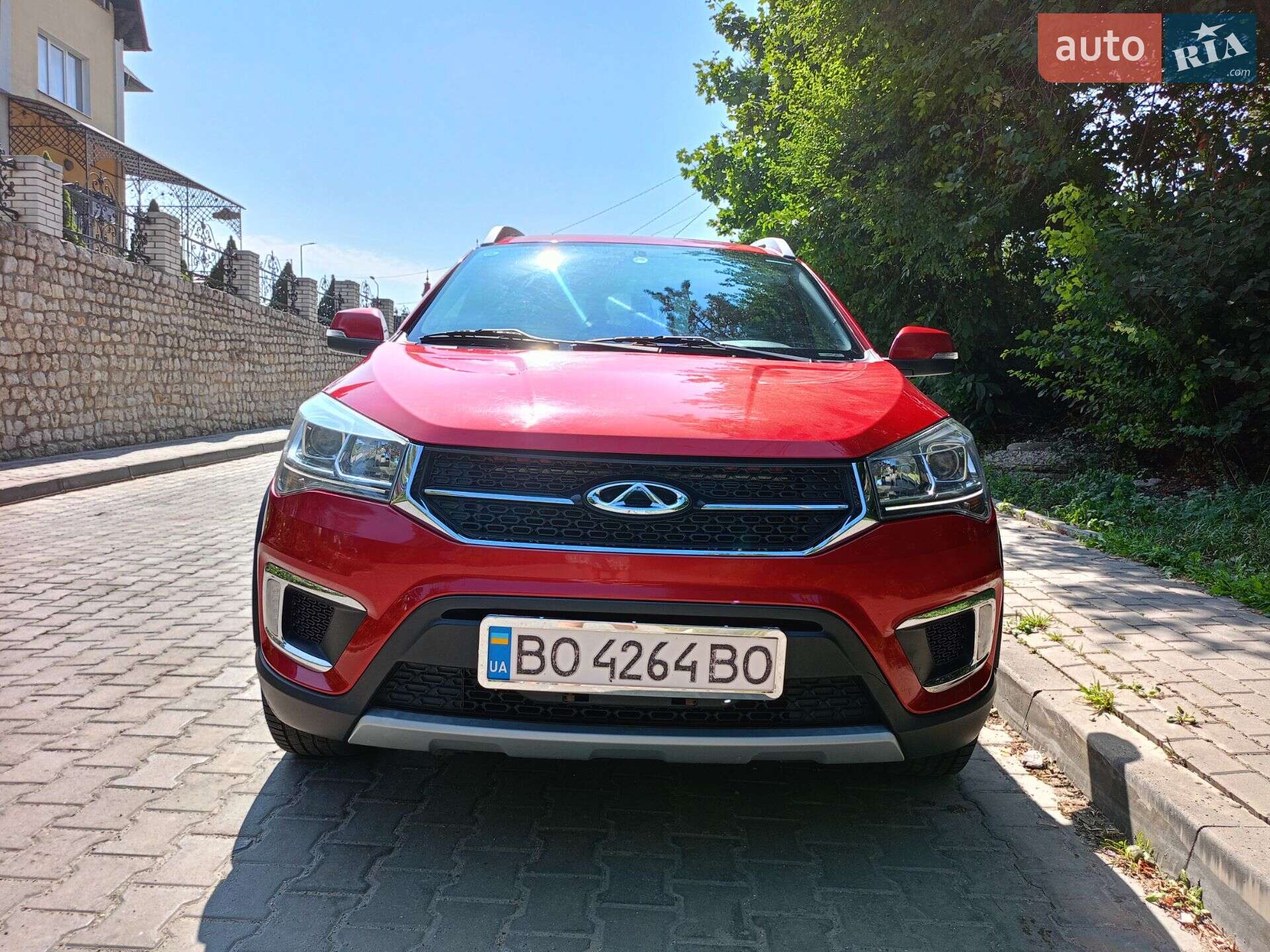 Chery Tiggo 2 2018 VIN LVVDB11B0JE033687 фото оголошення 2 з 13