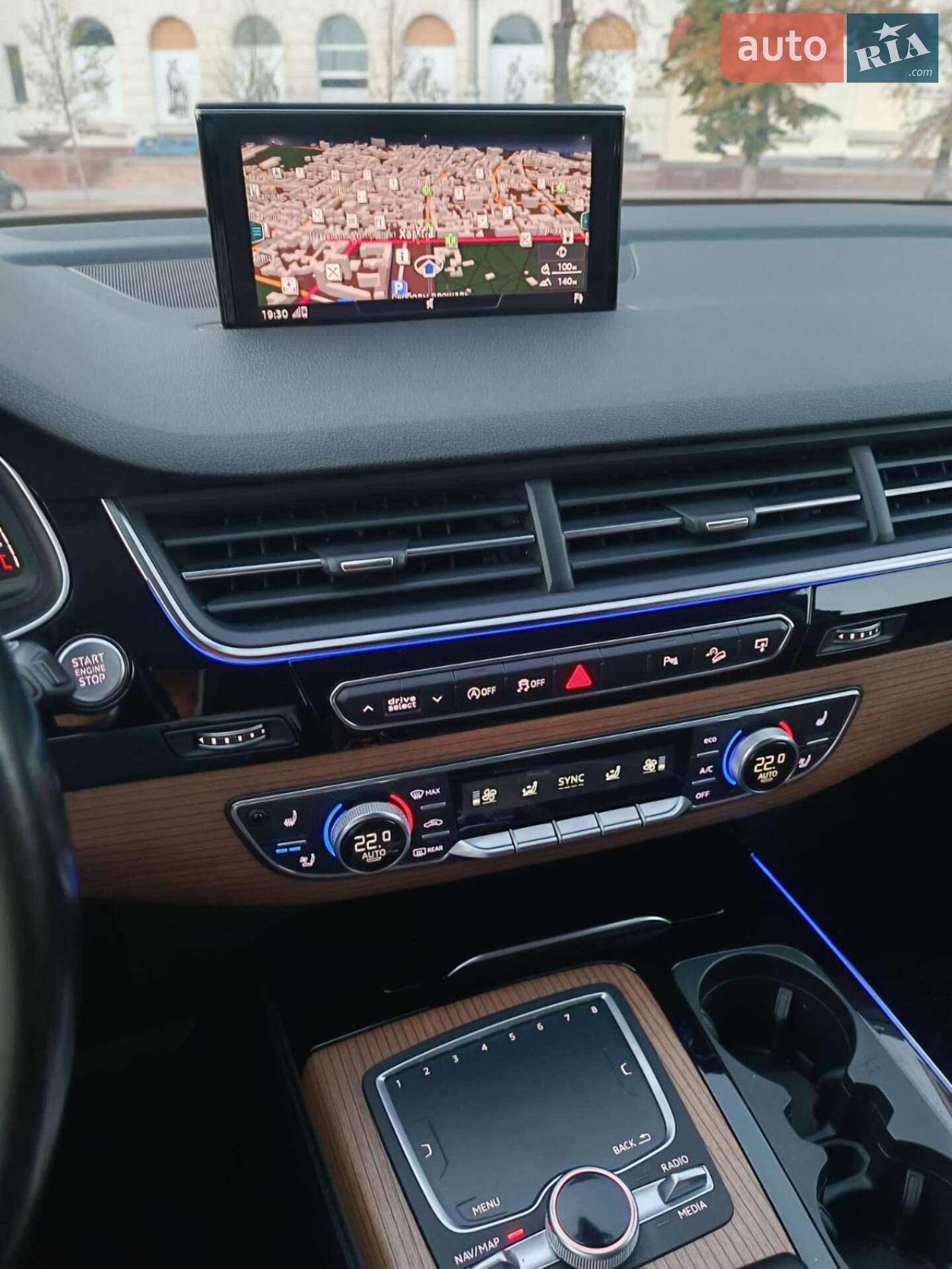 Audi Q7 2017 VIN WAUZZZ4M8HD040844 фото оголошення 4 з 11