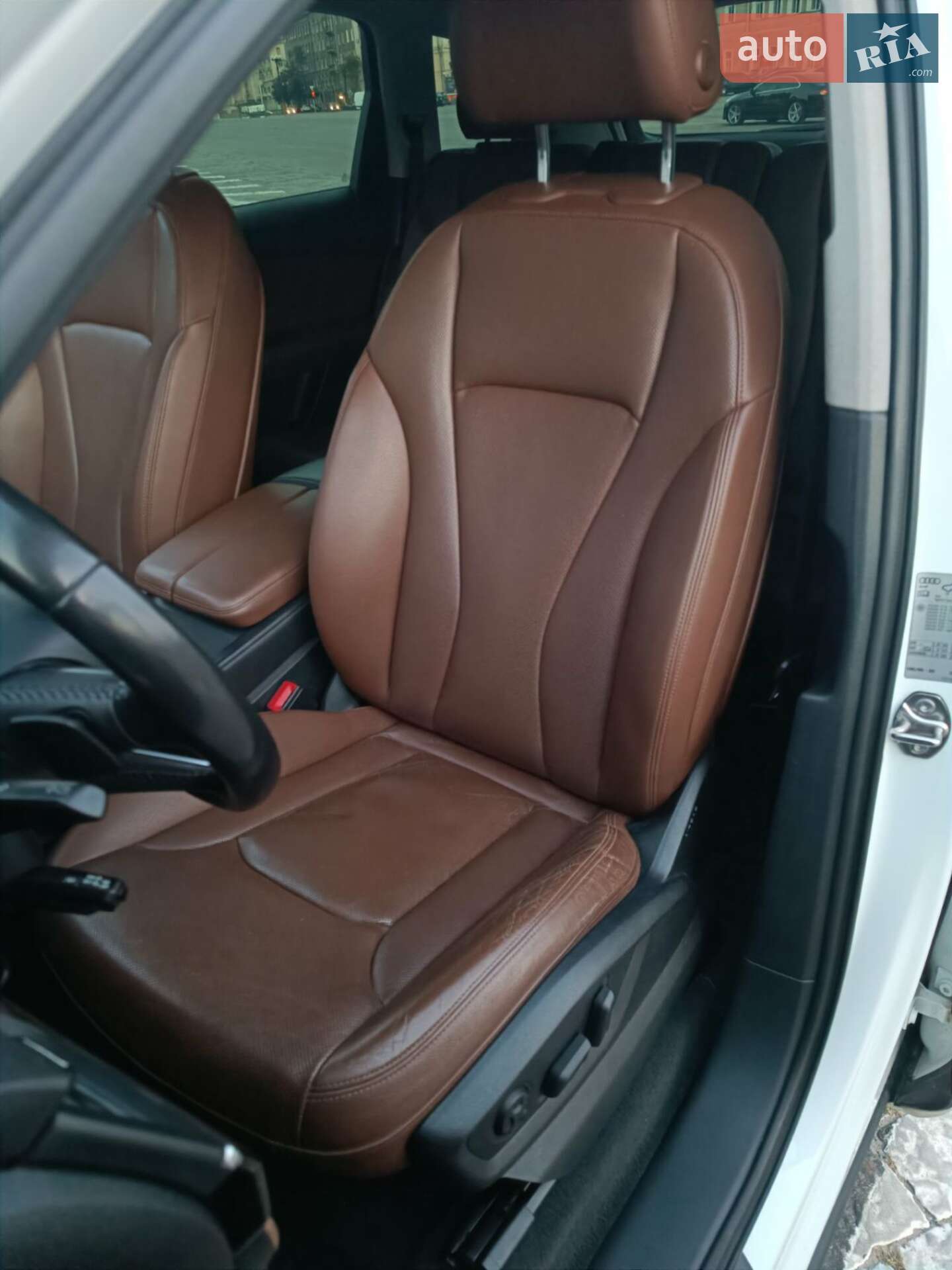 Audi Q7 2017 VIN WAUZZZ4M8HD040844 фото оголошення 6 з 11
