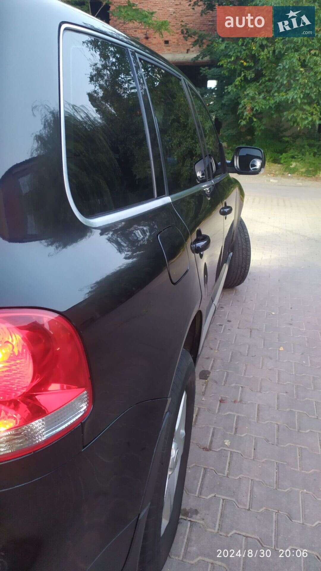 Volkswagen Touareg 2007 VIN WVGZZZ7LZ7D050741 фото оголошення 5 з 16