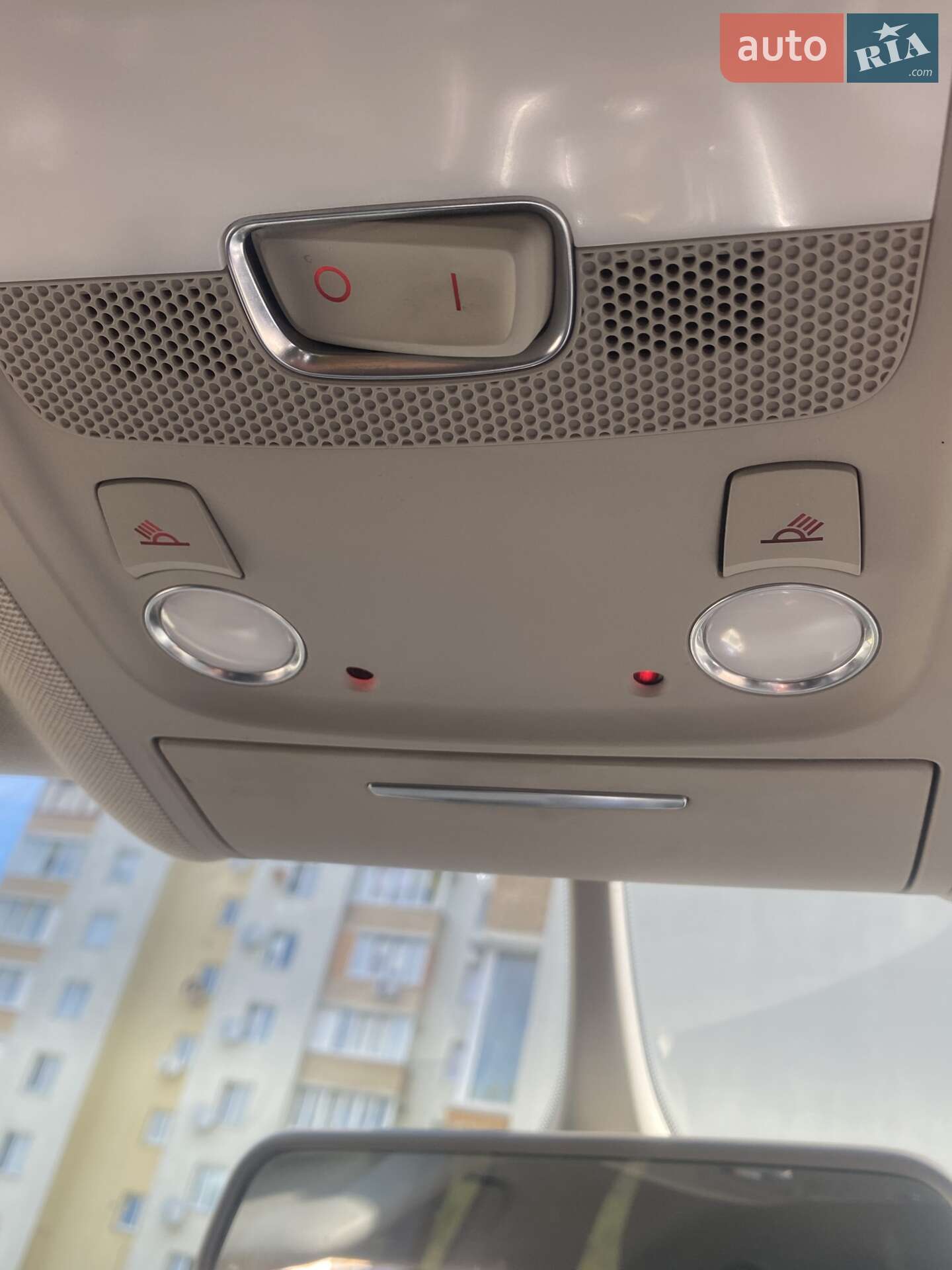 Audi Q5 2010 VIN WAUZZZ8R5BA005600 фото оголошення 12 з 18
