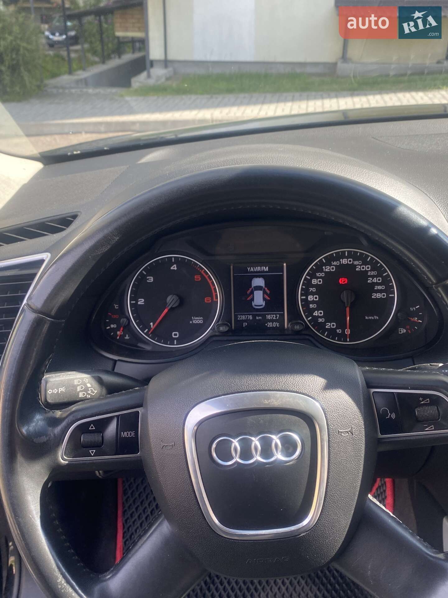 Audi Q5 2010 VIN WAUZZZ8R5BA005600 фото оголошення 14 з 18