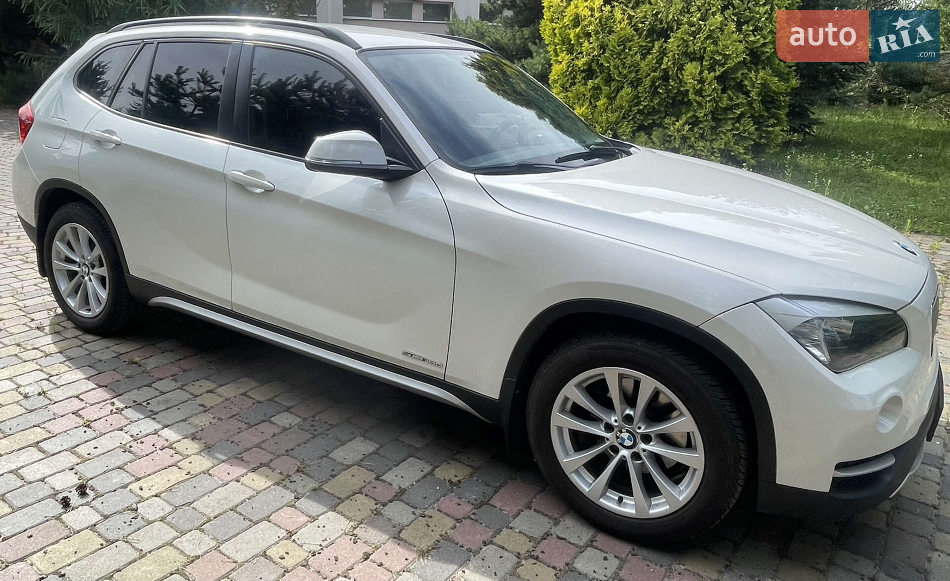 BMW X1 2013 VIN WBAVN71000VX06612 фото оголошення 3 з 38