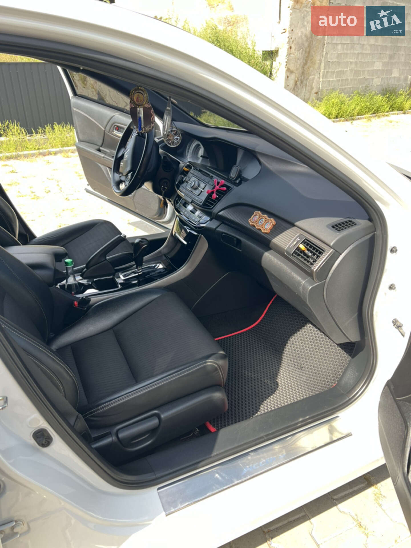 Honda Accord 2016 VIN 1HGCR2F58GA239741 фото оголошення 48 з 54