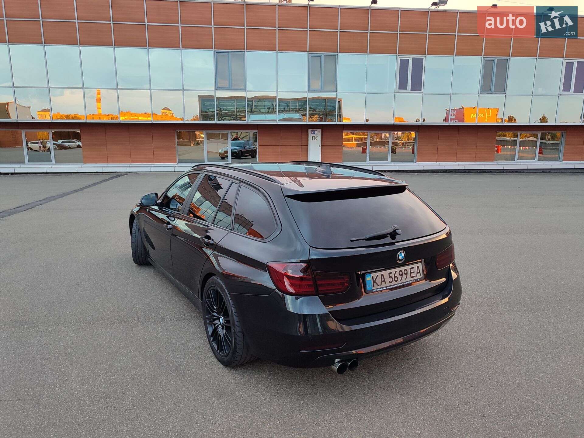 BMW 3 Series 2013 VIN WBA3K11010F824885 фото оголошення 17 з 57