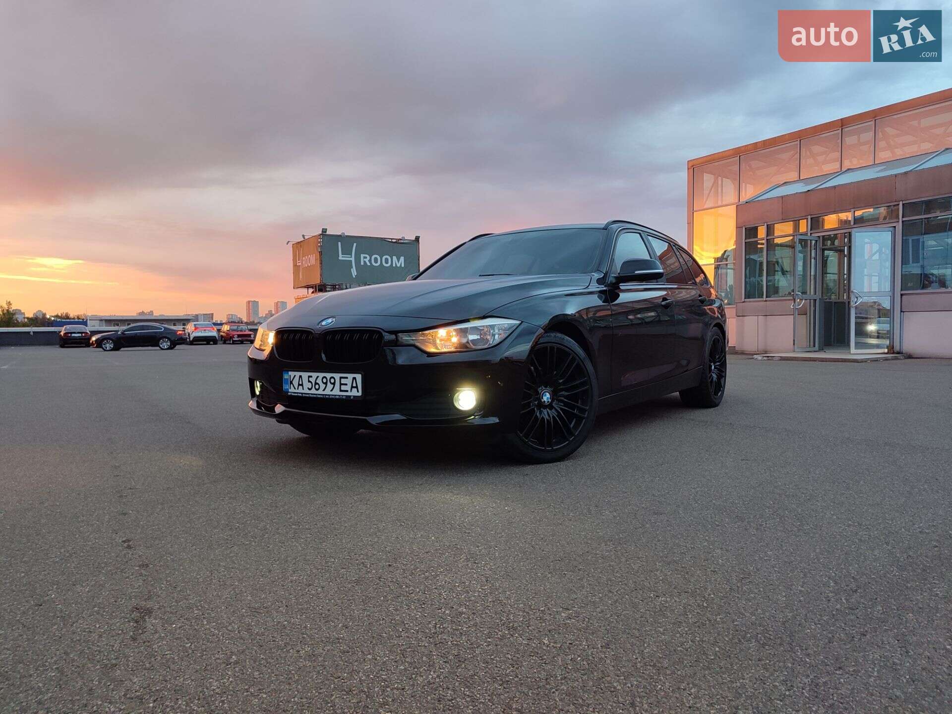 BMW 3 Series 2013 VIN WBA3K11010F824885 фото оголошення 45 з 57