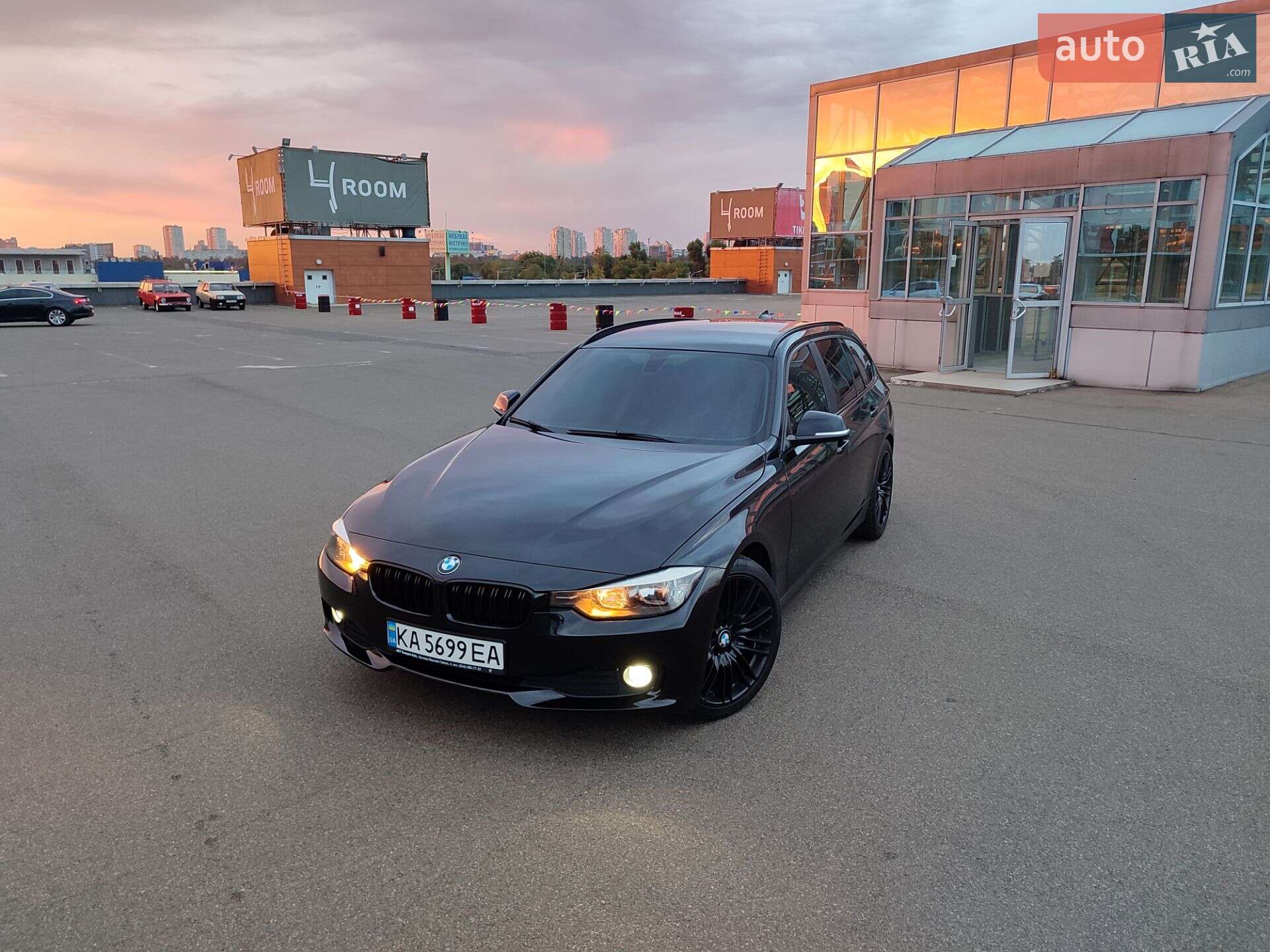 BMW 3 Series 2013 VIN WBA3K11010F824885 фото оголошення 48 з 57