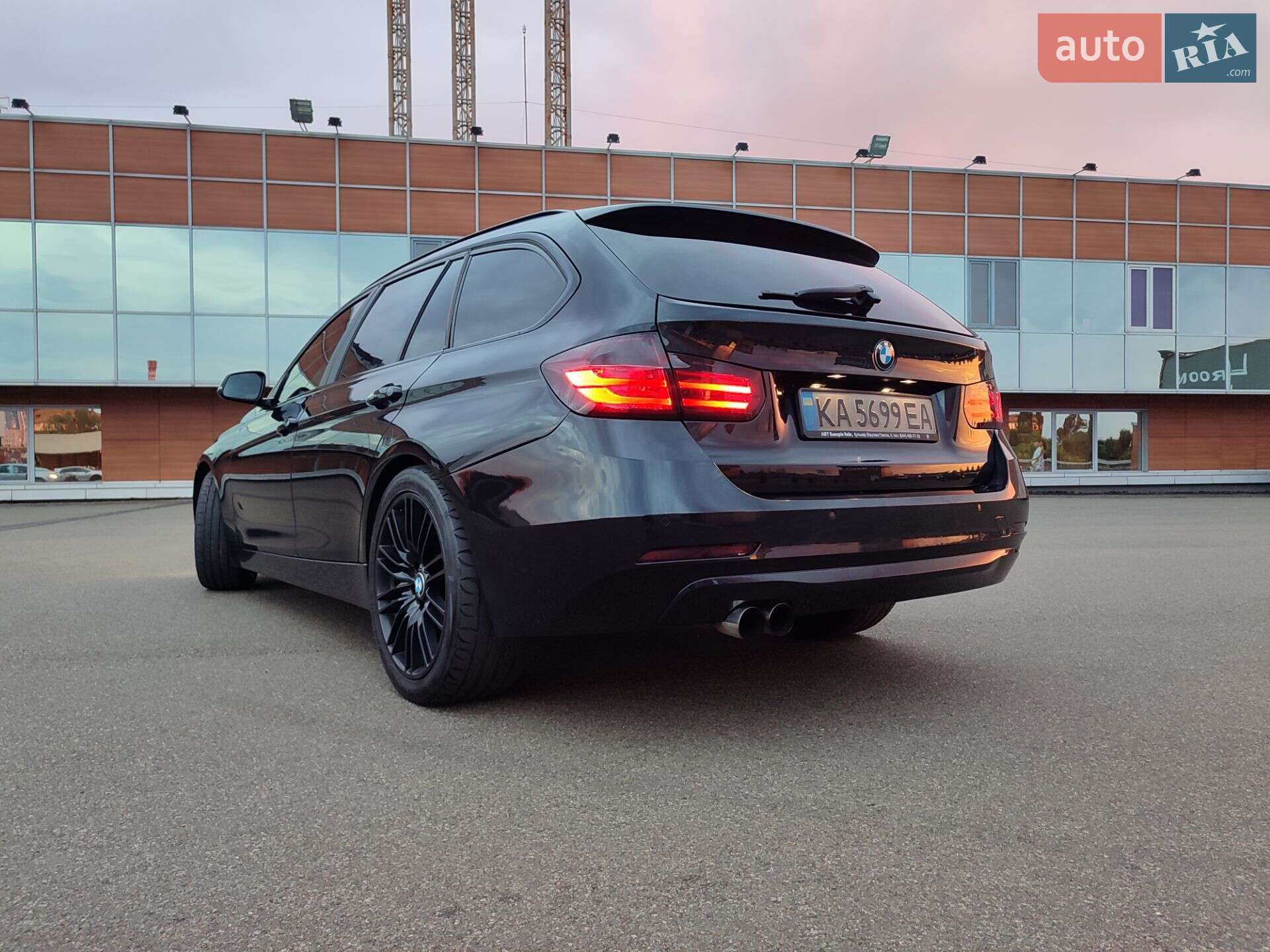 BMW 3 Series 2013 VIN WBA3K11010F824885 фото оголошення 50 з 57