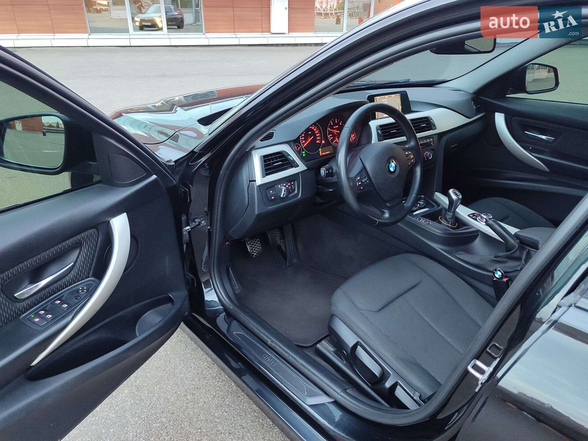 BMW 3 Series 2013 VIN WBA3K11010F824885 фото оголошення 55 з 57