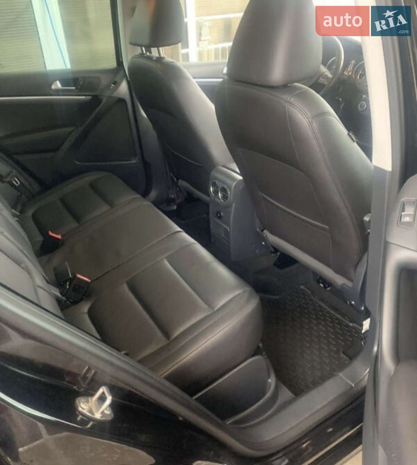 Volkswagen Tiguan 2014 VIN WVGJV3AX5EW588979 фото оголошення 15 з 21
