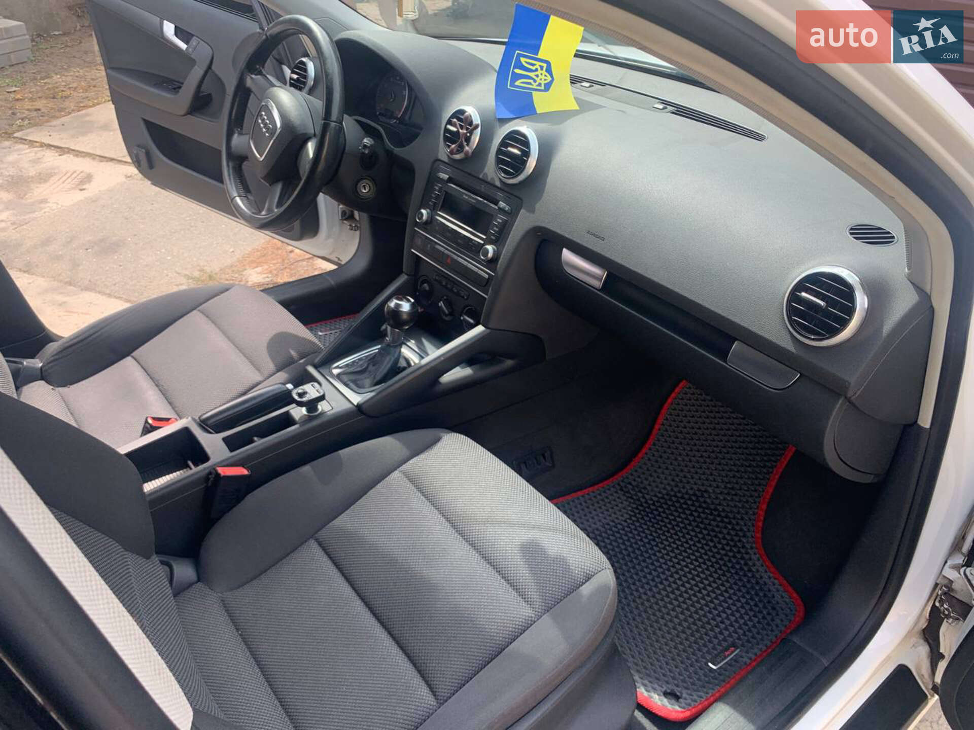 Audi A3 2012 VIN WAUZZZ8P5CA168053 фото оголошення 15 з 19
