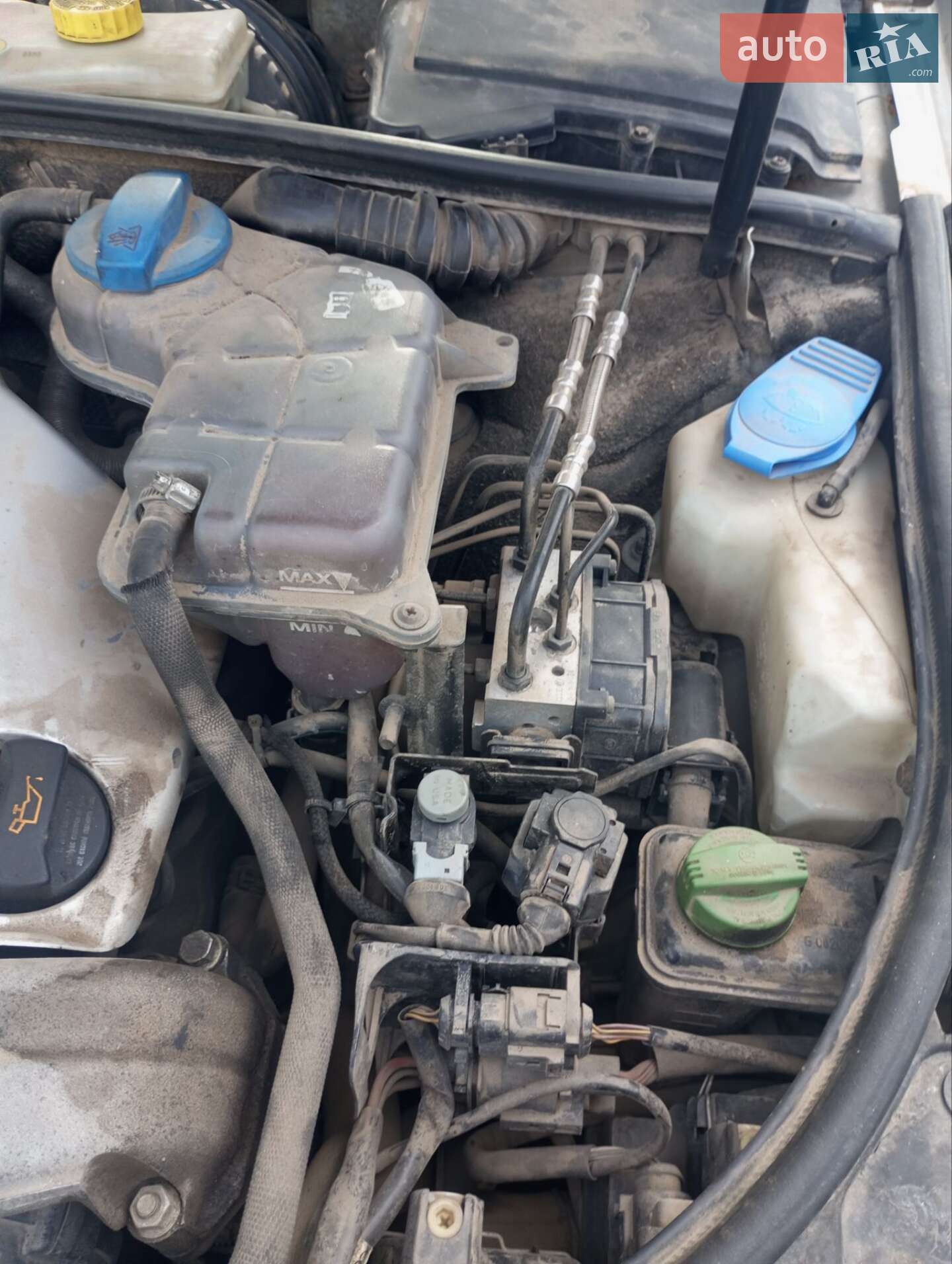 Audi A4 2002 VIN WAUZZZ8E33A167305 фото оголошення 16 з 17