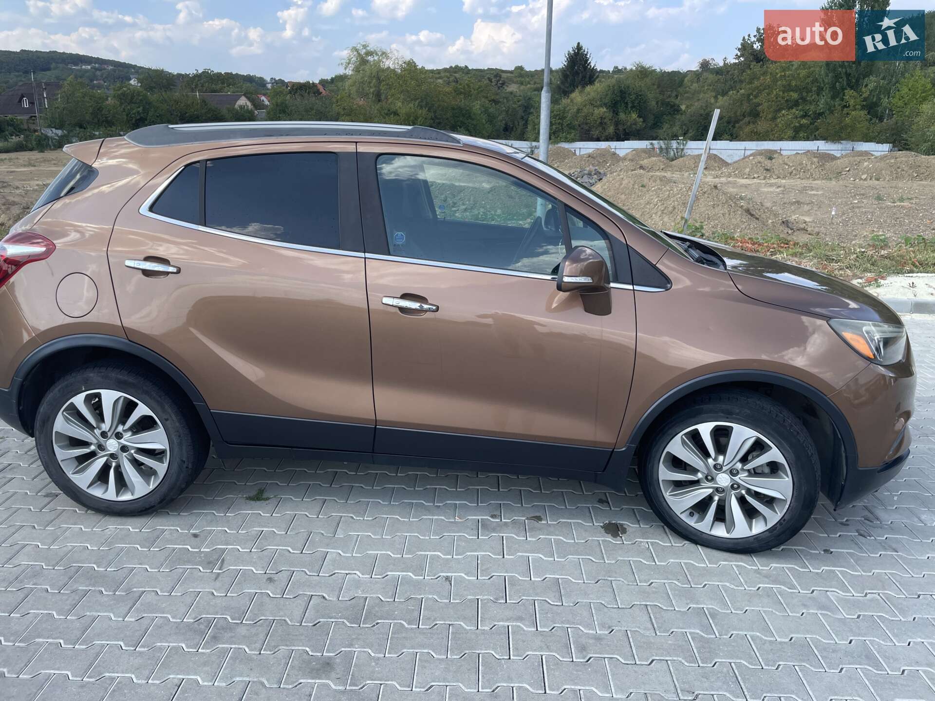 Buick Encore 2016 VIN KL4CJASB5HB018549 фото оголошення 2 з 8
