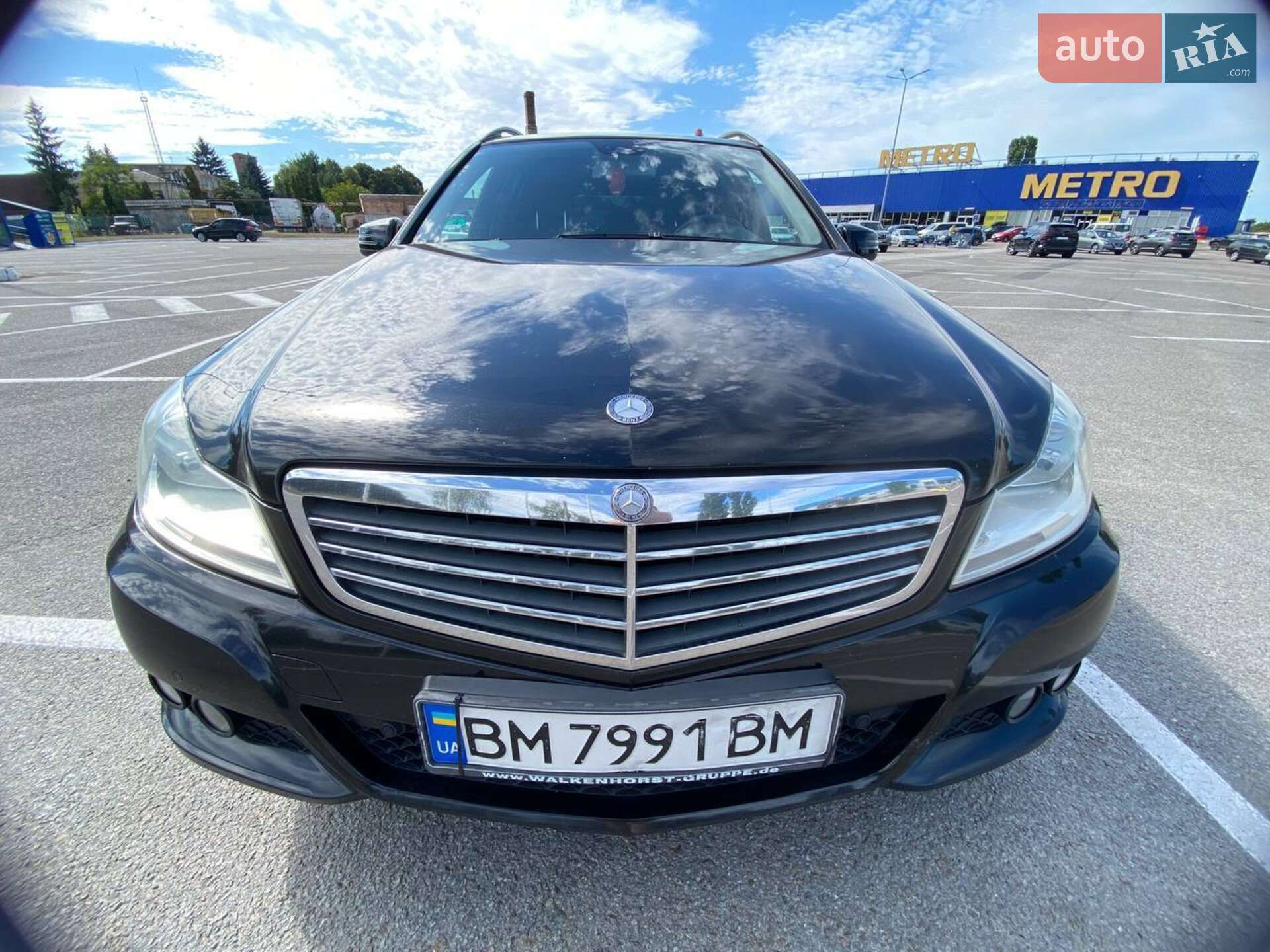 Mercedes-Benz C-Class 2011 VIN WDD2042011F848041 фото оголошення 3 з 22