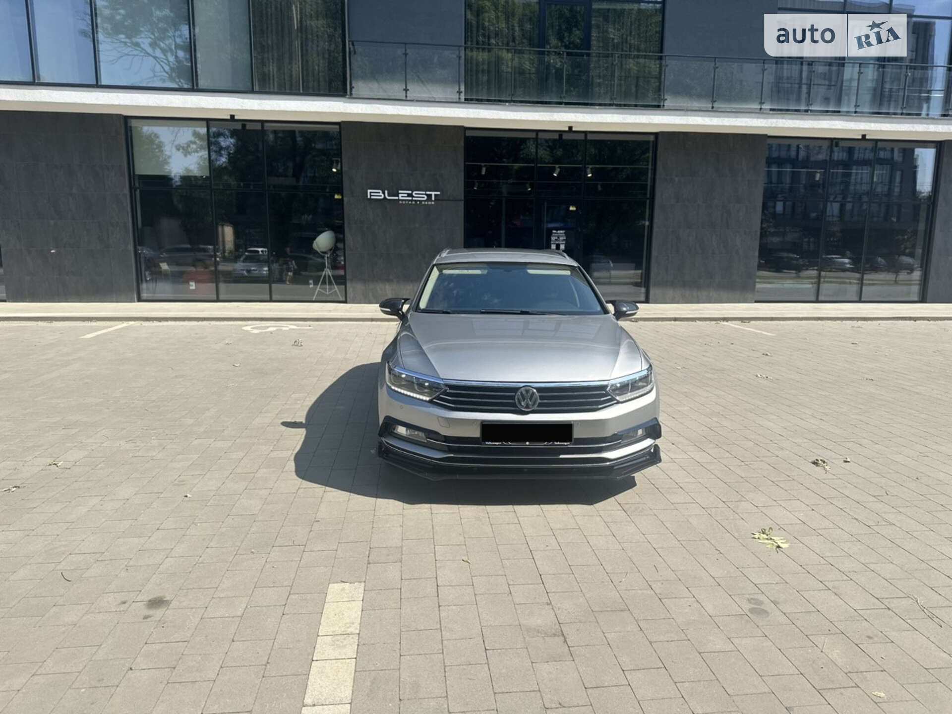 Volkswagen Passat 2016 VIN WVWZZZ3CZHE070549 фото оголошення 2 з 12
