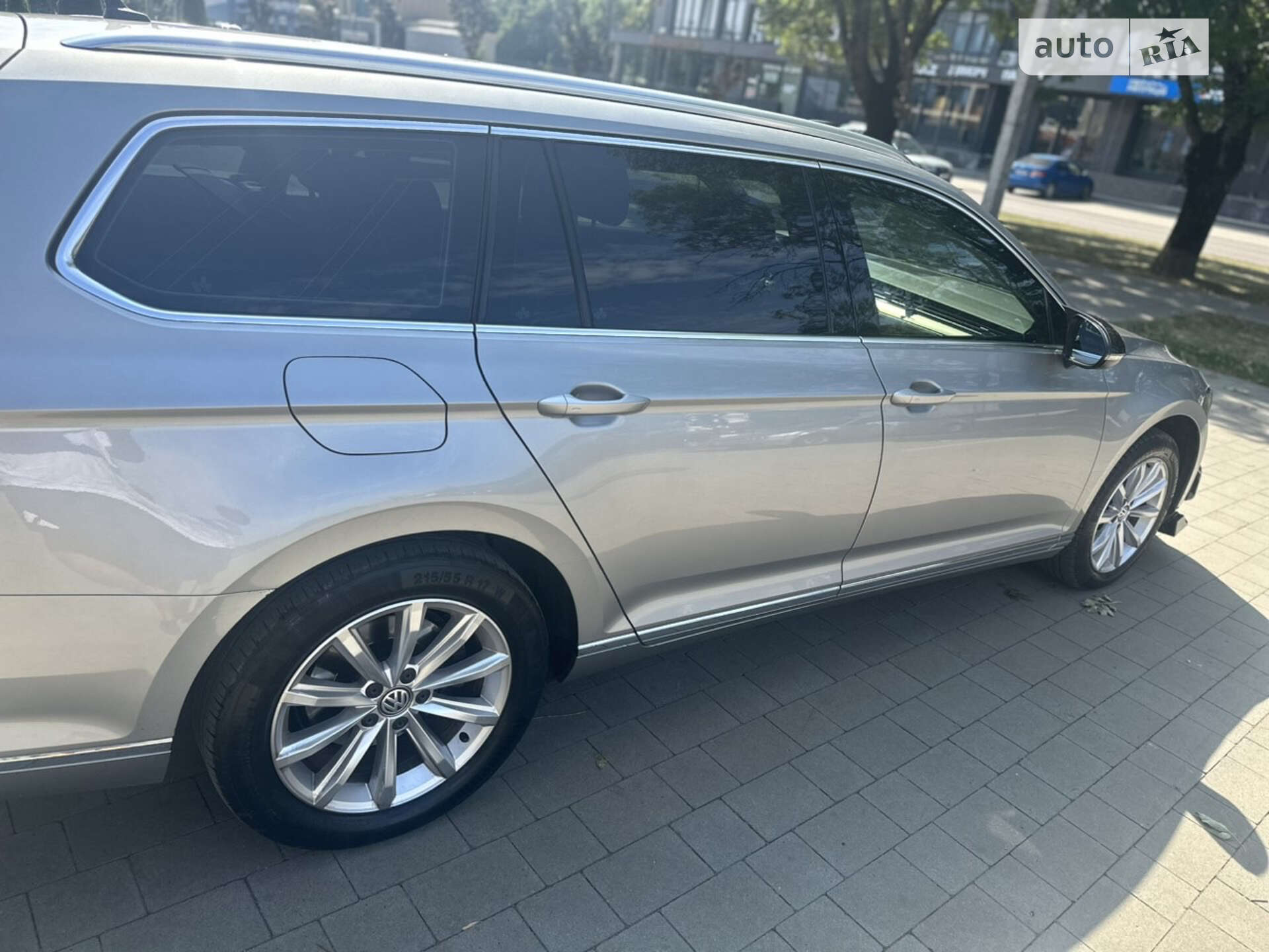 Volkswagen Passat 2016 VIN WVWZZZ3CZHE070549 фото оголошення 5 з 12