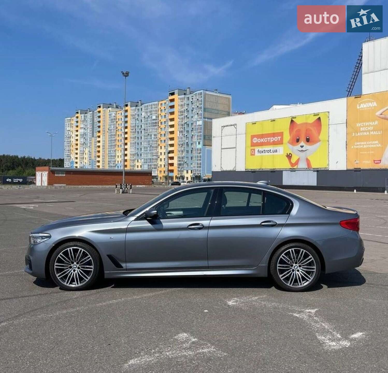 BMW 5 Series 2018 VIN WBAJA710X0B090316 фото оголошення 9 з 16