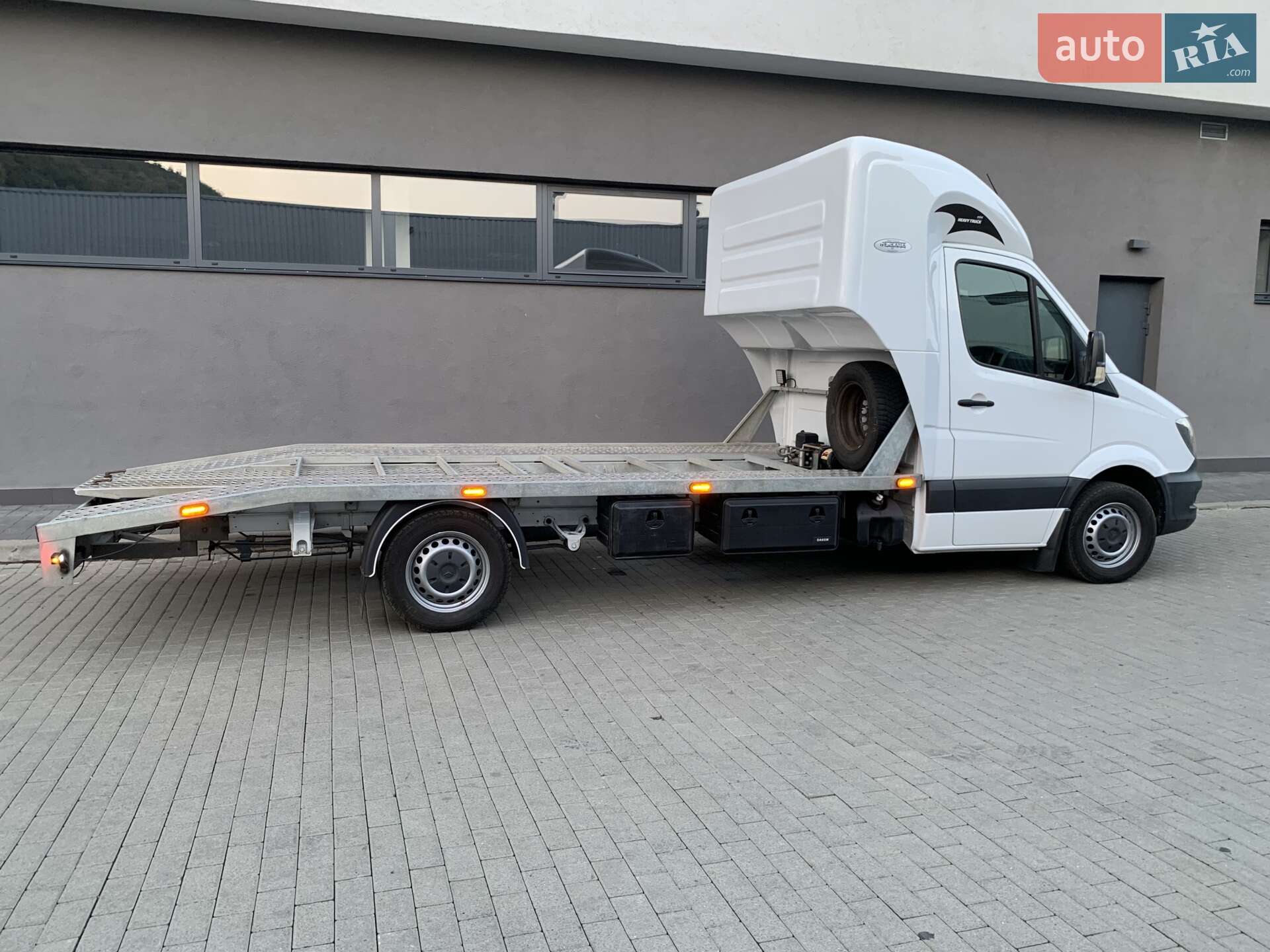 Mercedes-Benz Sprinter 2017 VIN WDB9061351N744994 фото оголошення 7 з 42