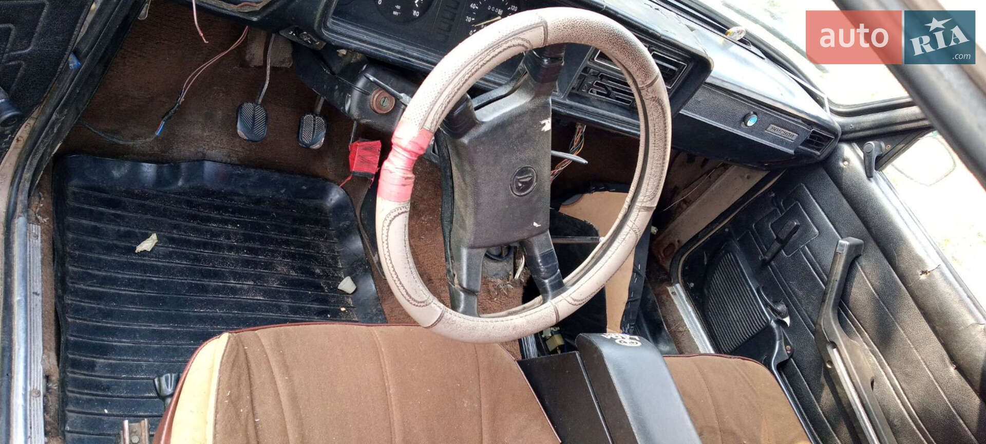 ВАЗ / Lada 2107 1985 VIN XTA210740F0140936 фото оголошення 2 з 3