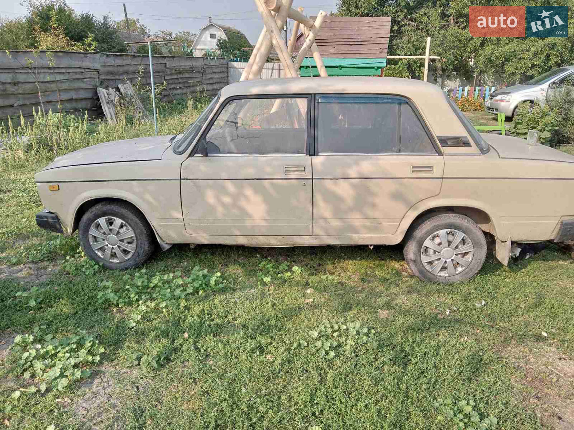 ВАЗ / Lada 2107 1985 VIN XTA210740F0140936 фото оголошення 3 з 3