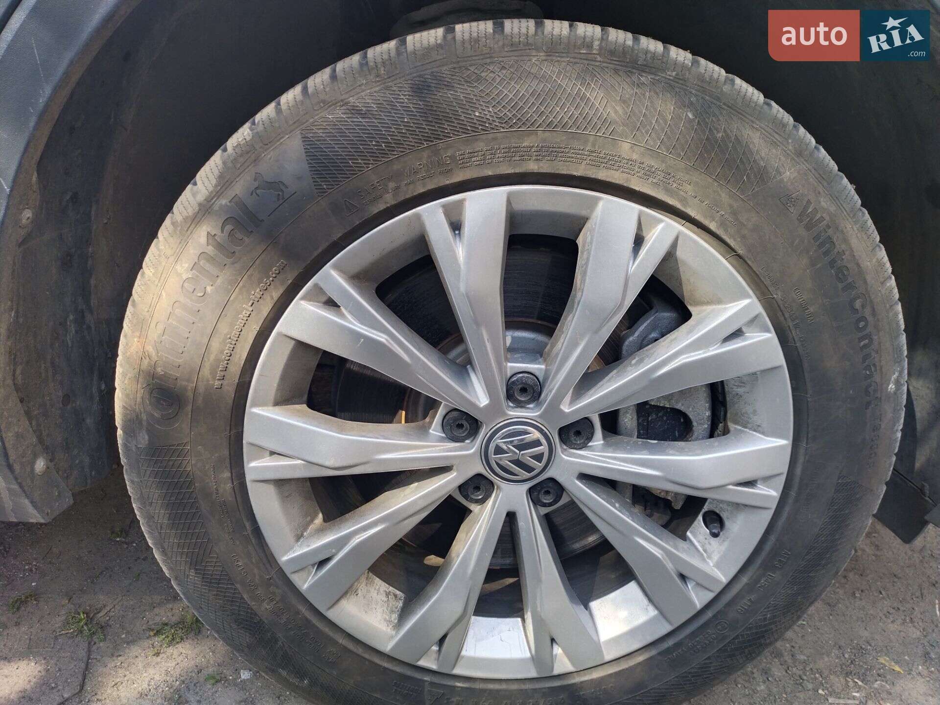 Volkswagen Tiguan 2019 VIN 3VV1B7AXXLM057537 фото оголошення 2 з 9