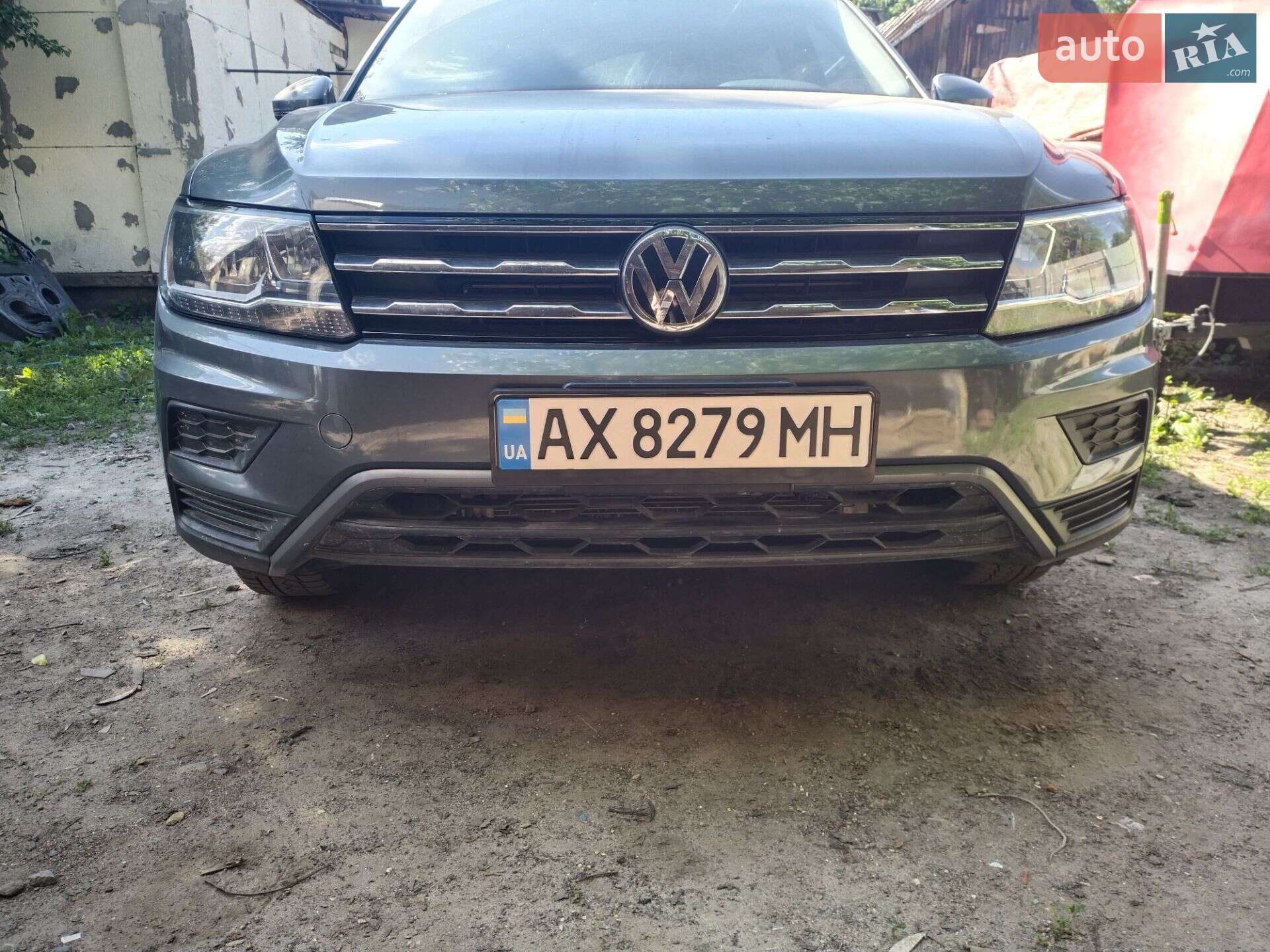 Volkswagen Tiguan 2019 VIN 3VV1B7AXXLM057537 фото оголошення 6 з 9
