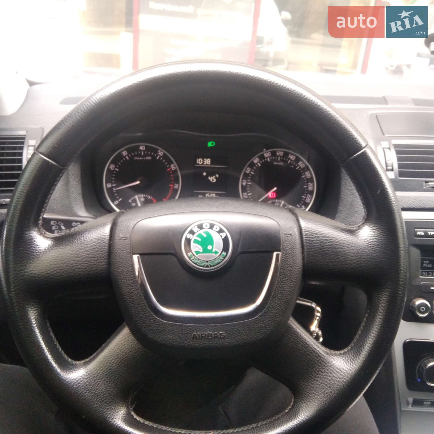 Skoda Octavia 2011 VIN TMBCA41Z4BB154944 фото оголошення 31 з 38