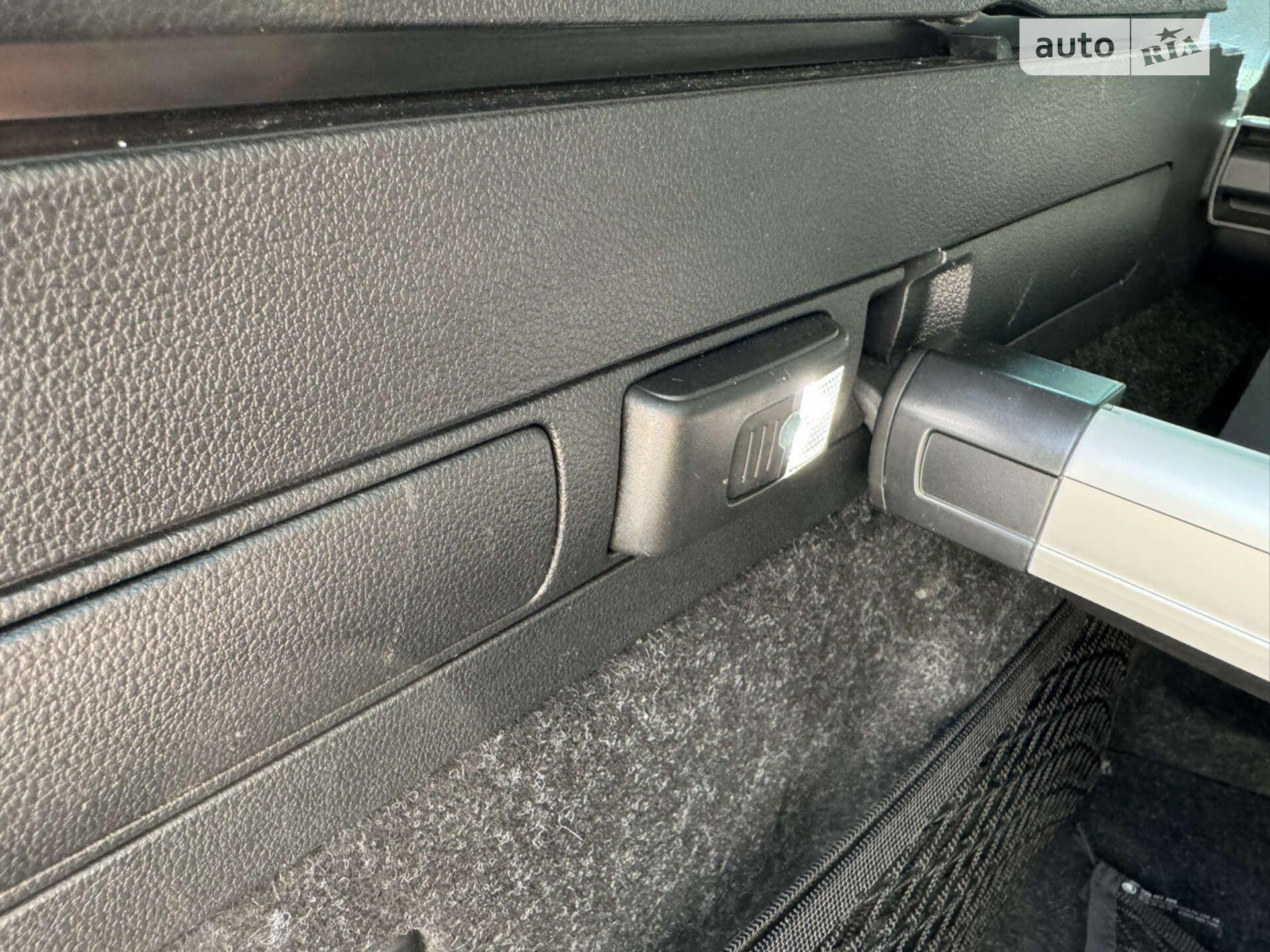 Skoda Superb 2019 VIN TMBLJ9NP0L7028347 фото оголошення 33 з 73