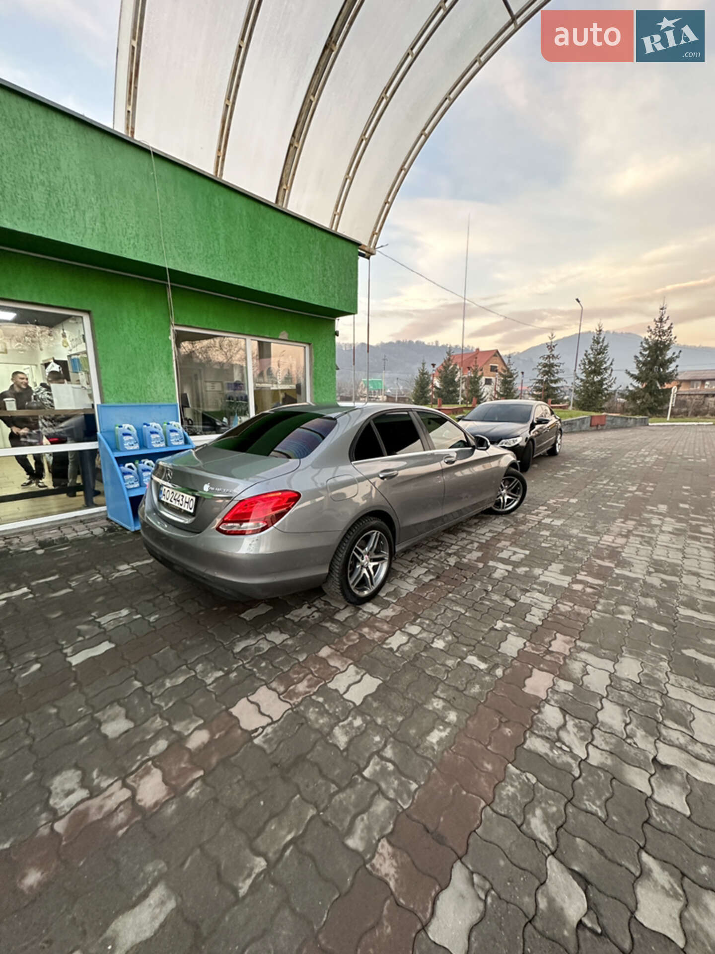 Mercedes-Benz C Class 2015 VIN WDD2050361R075712 фото оголошення 8 з 22