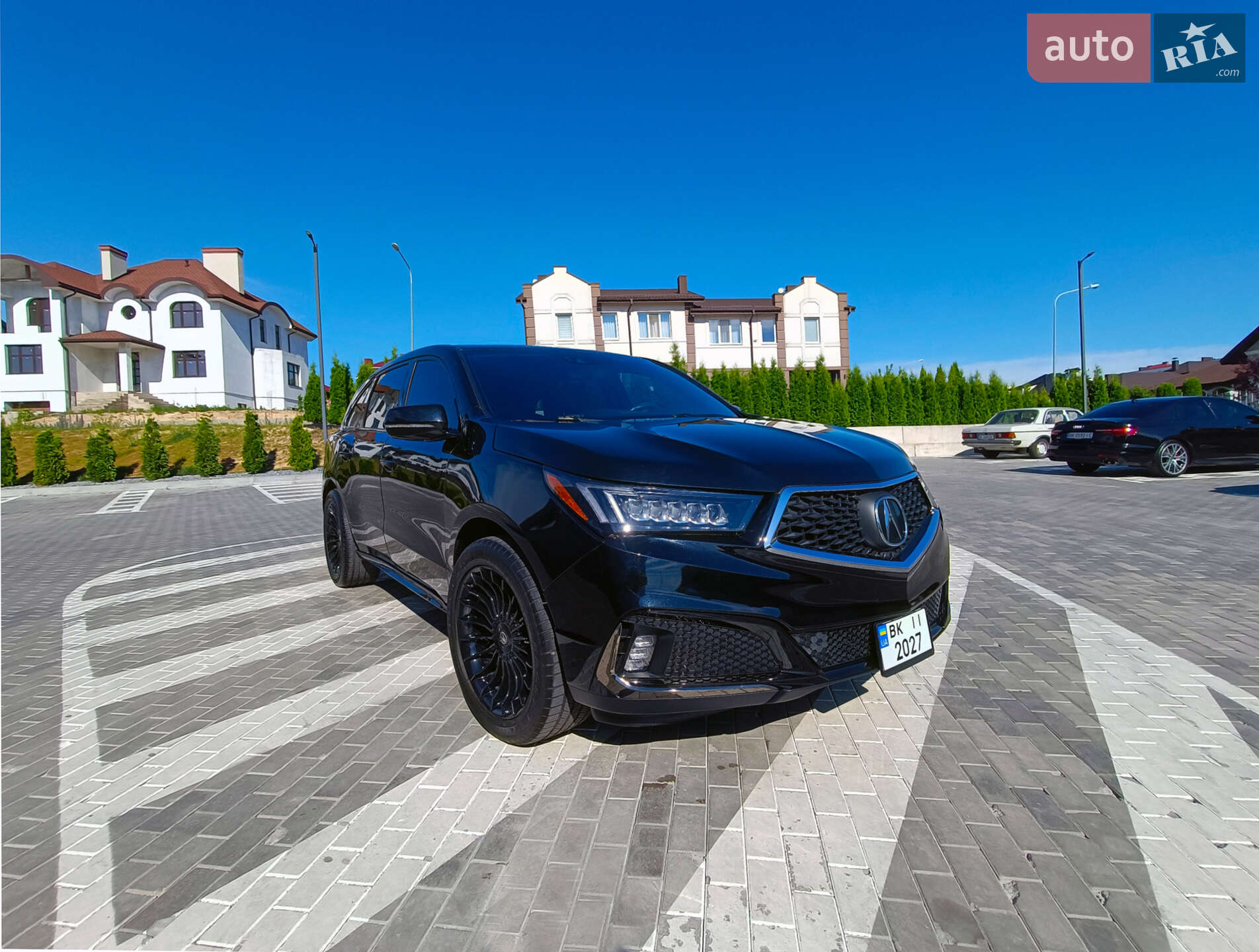 Acura MDX 2018 VIN 5J8YD4H09KL011911 фото оголошення 3 з 18