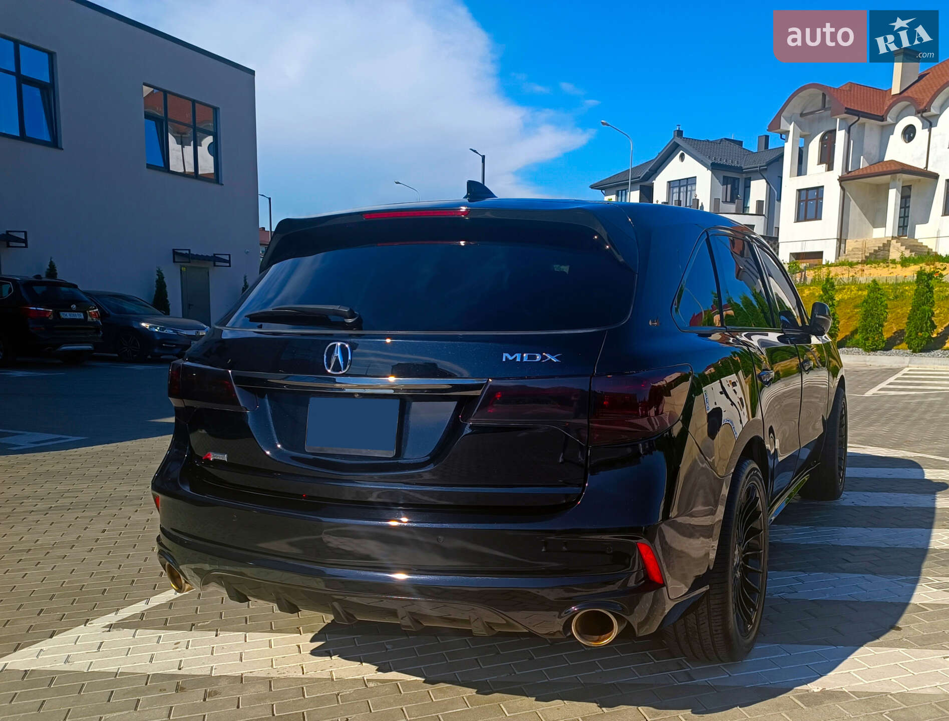 Acura MDX 2018 VIN 5J8YD4H09KL011911 фото оголошення 5 з 18