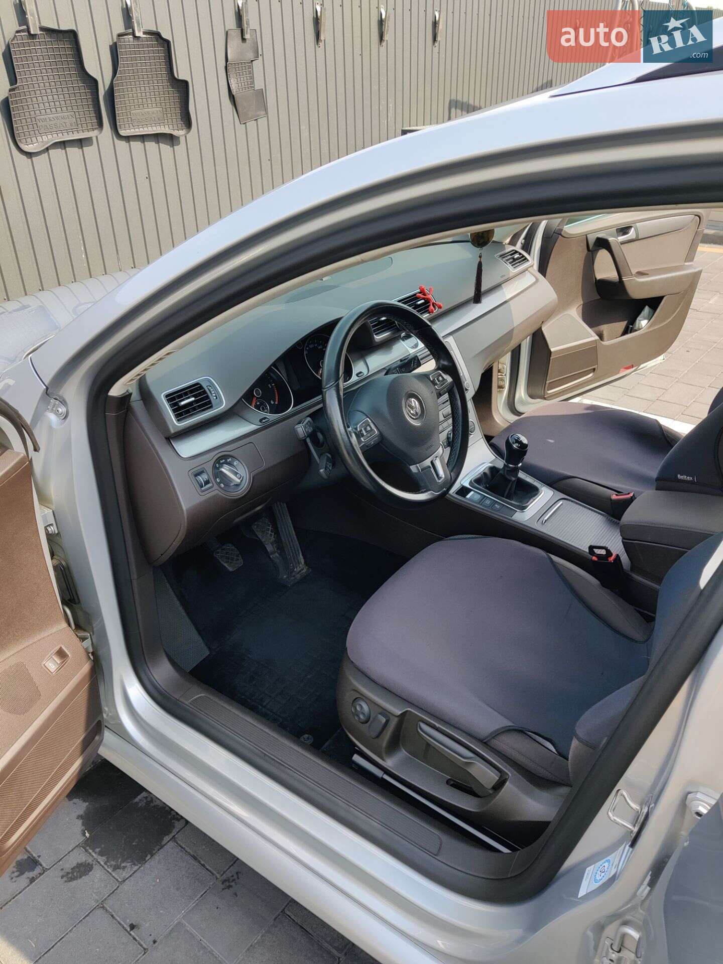 Volkswagen Passat 2014 VIN WVWZZZ3CZFE009266 фото оголошення 7 з 13