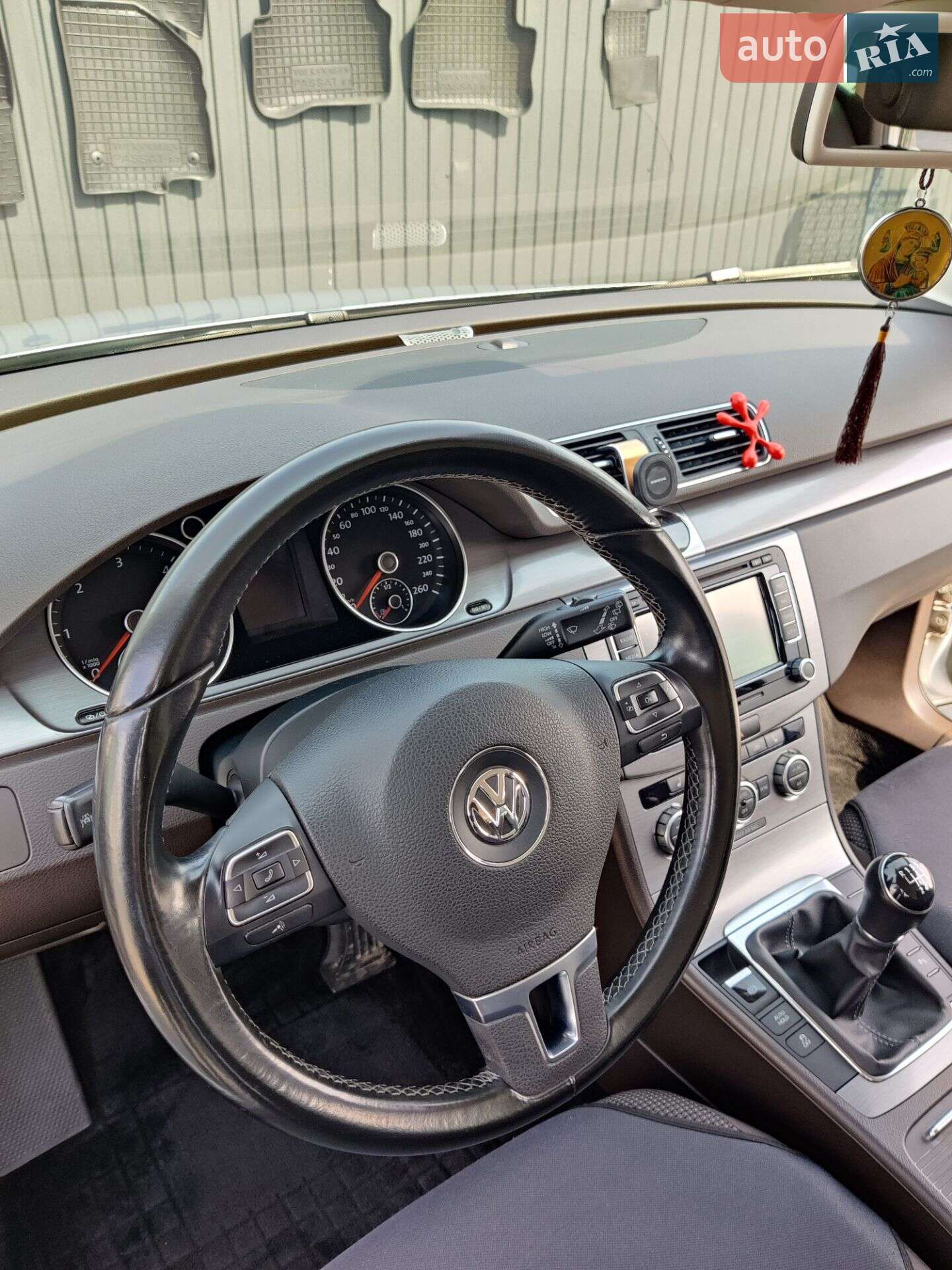 Volkswagen Passat 2014 VIN WVWZZZ3CZFE009266 фото оголошення 8 з 13