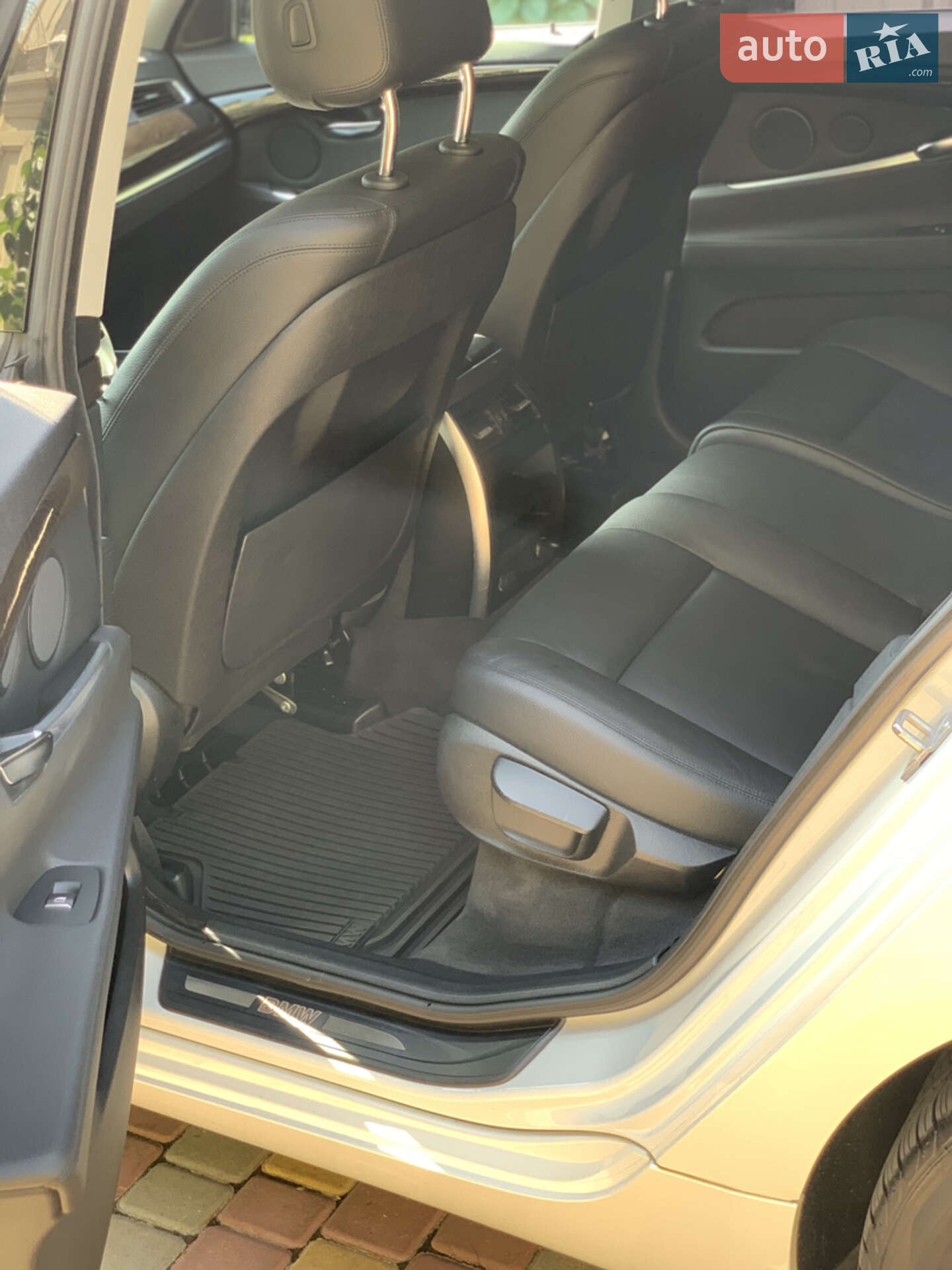 BMW 5 Series GT 2014 VIN WBA5M2C54ED872014 фото оголошення 18 з 26