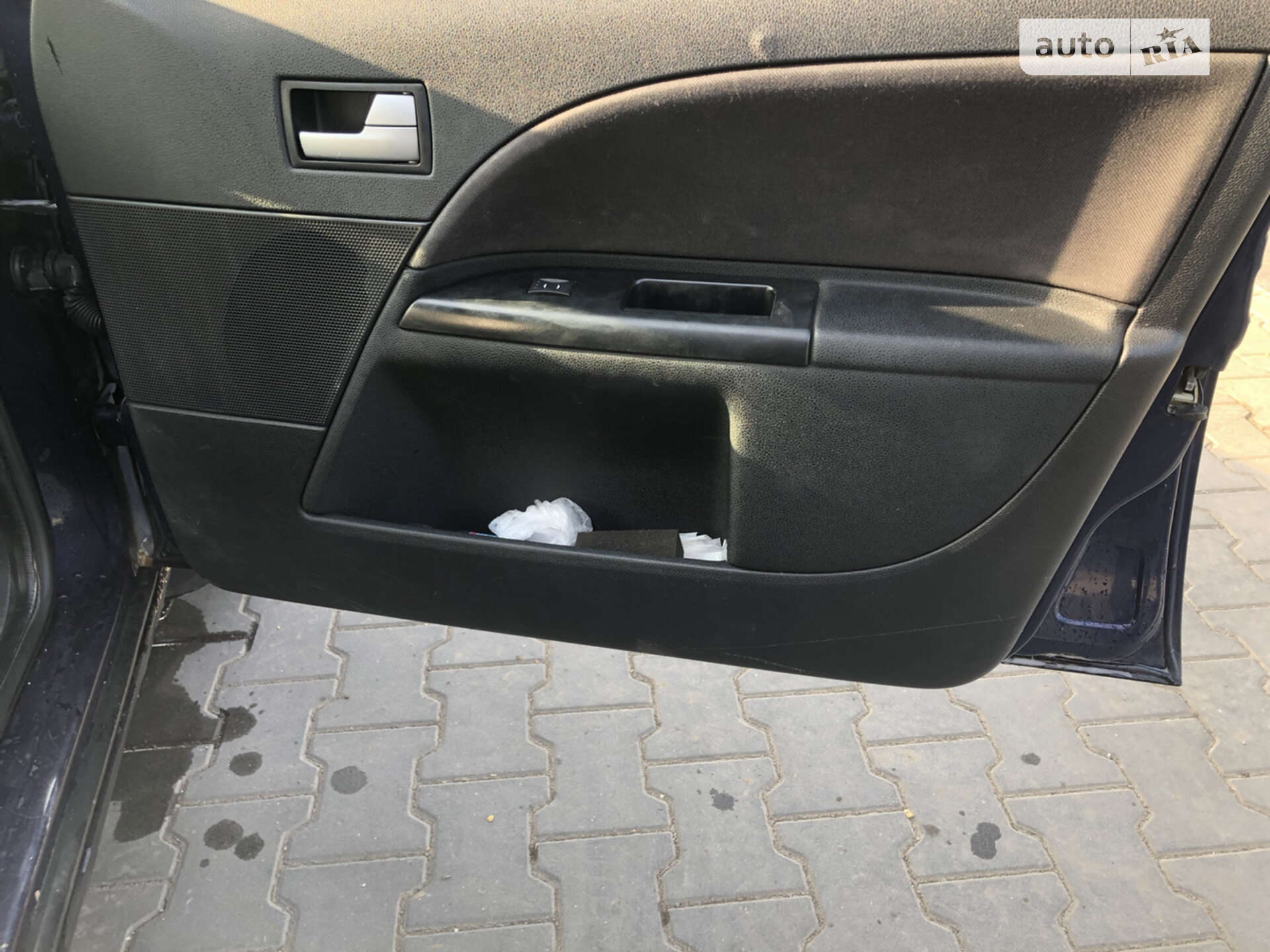 Ford Mondeo 2001 VIN WF04XXGBB41G00520 фото оголошення 4 з 11
